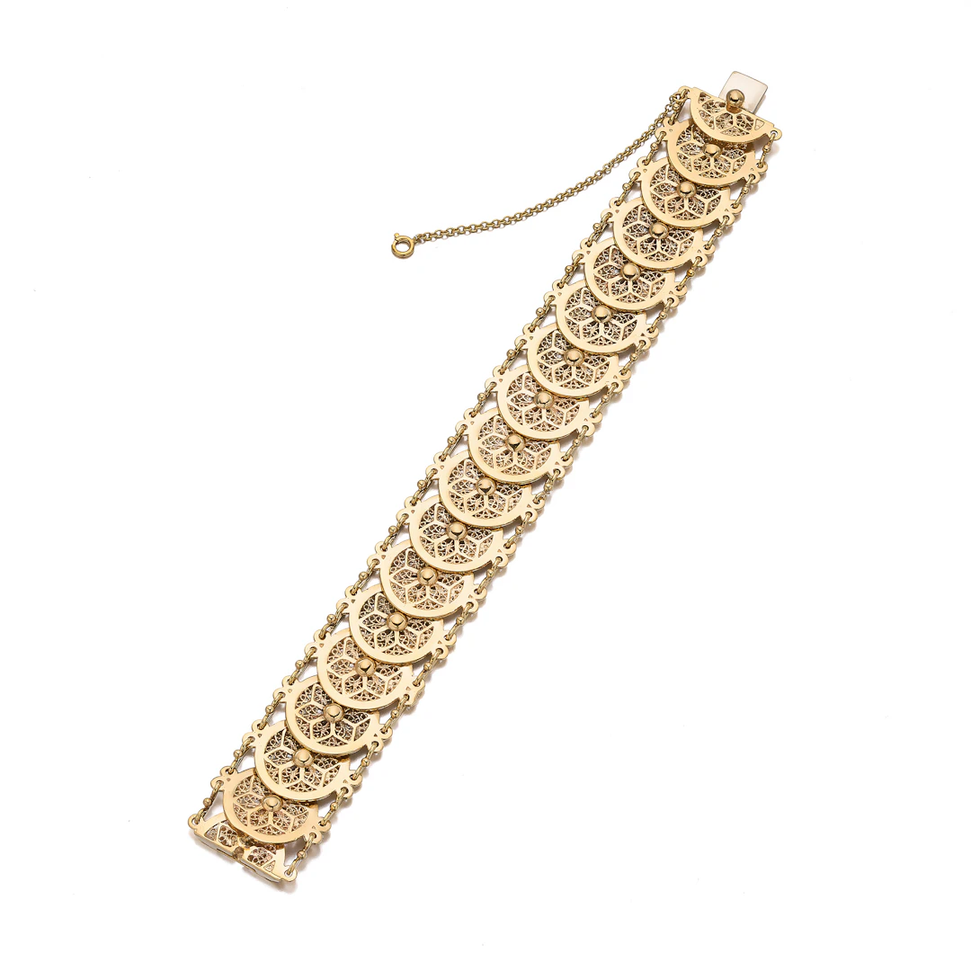 A Gold Bracelet