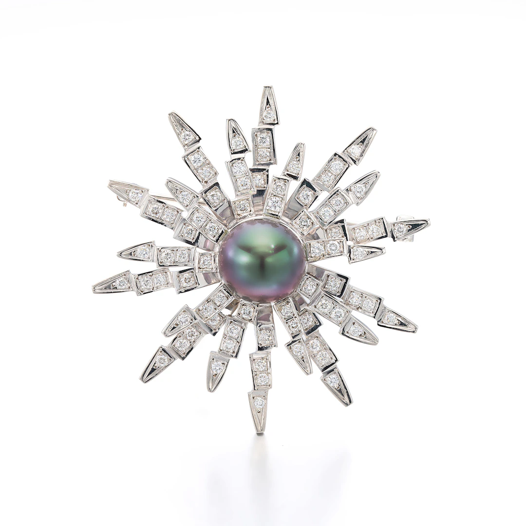 A South Sea Cultured Pearl, Diamond and White Gold Brooch