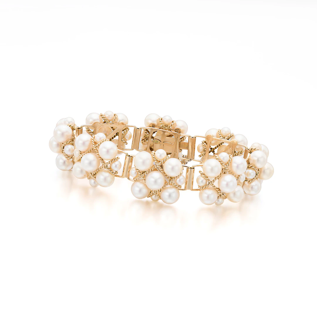 A Cultured Pearl and Gold Bracelet
