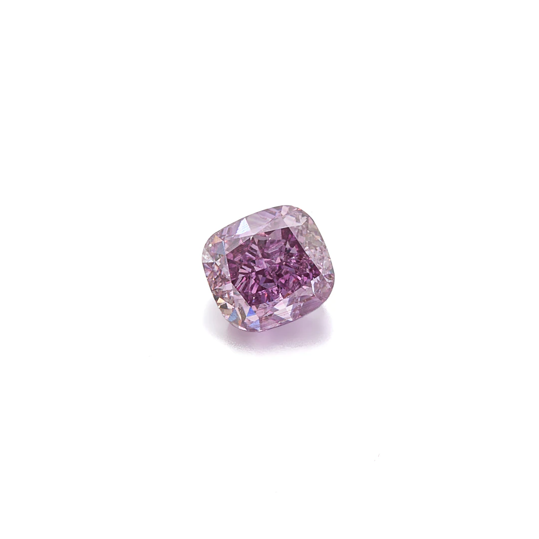 An Unmounted Coloured Diamond