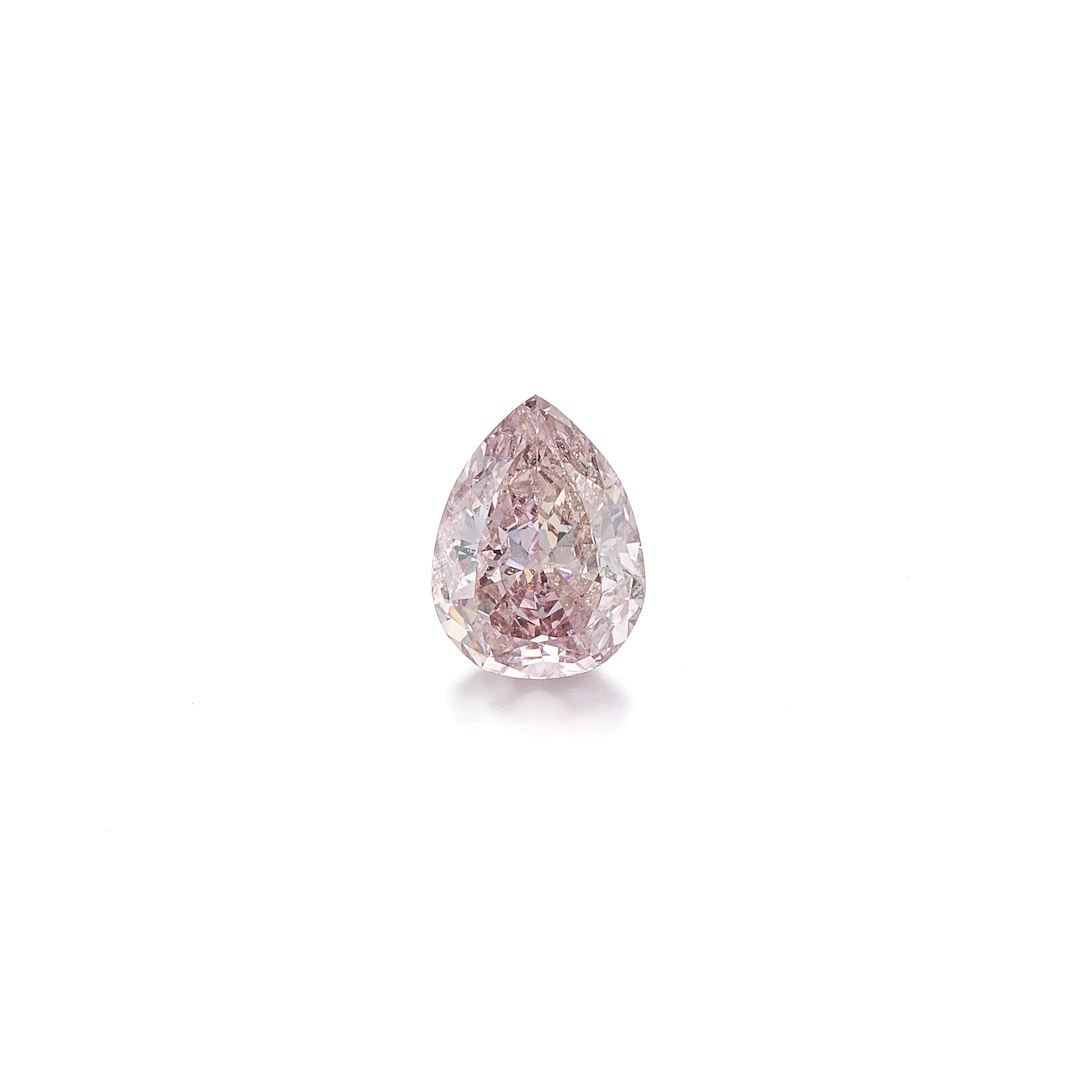 An Unmounted Coloured Diamond