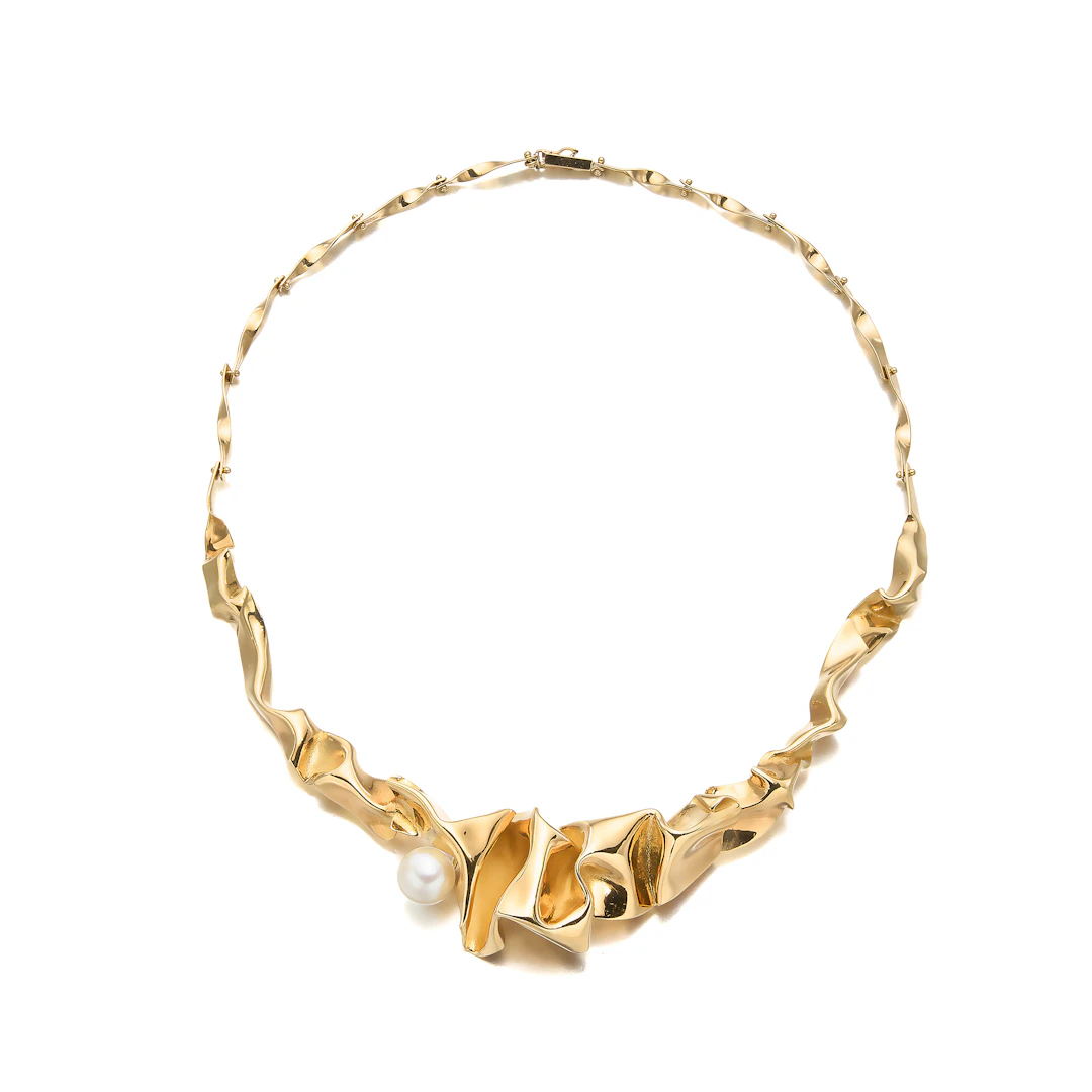 A Cultured Pearl and Gold Necklace, Cavelti