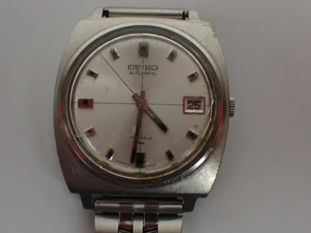 ARMBANDSUR Seiko