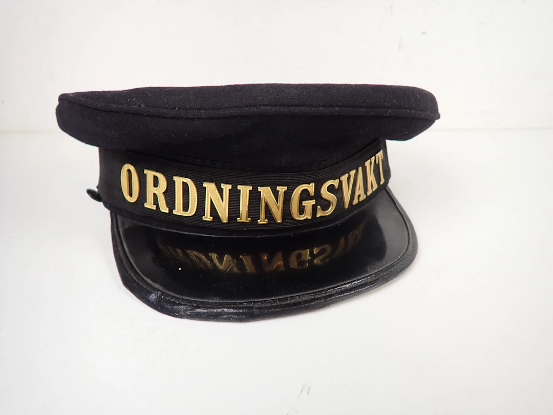 SKÄRMMÖSSA Ordningsvakt