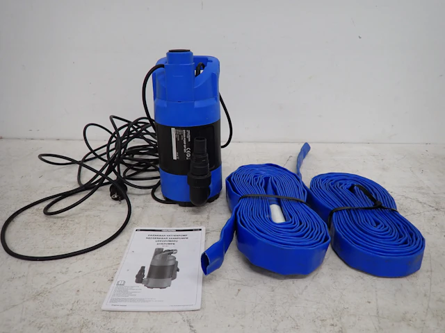DRÄNKPUMP Biltema + 2 st SLANGAR