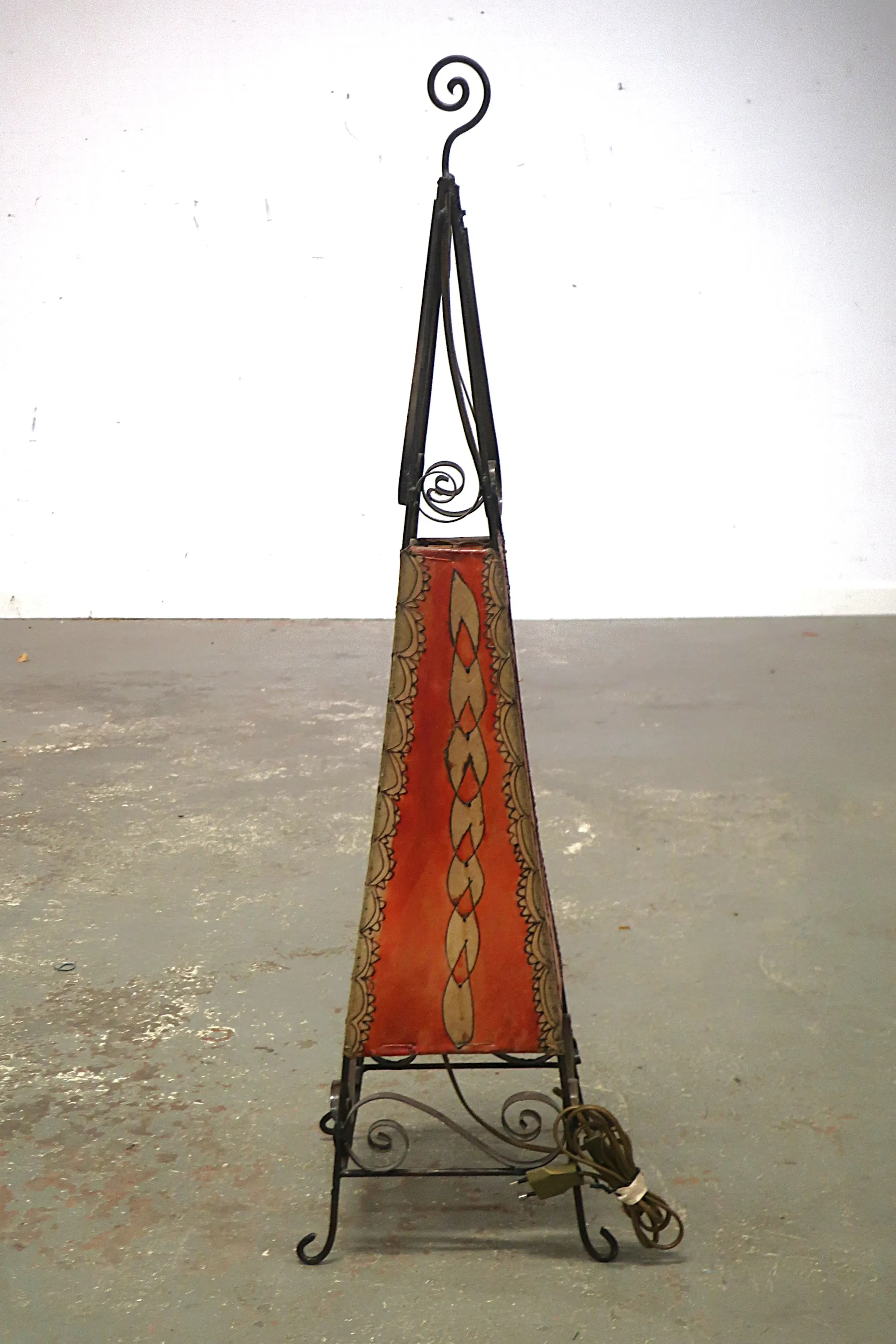 GOLVLAMPA