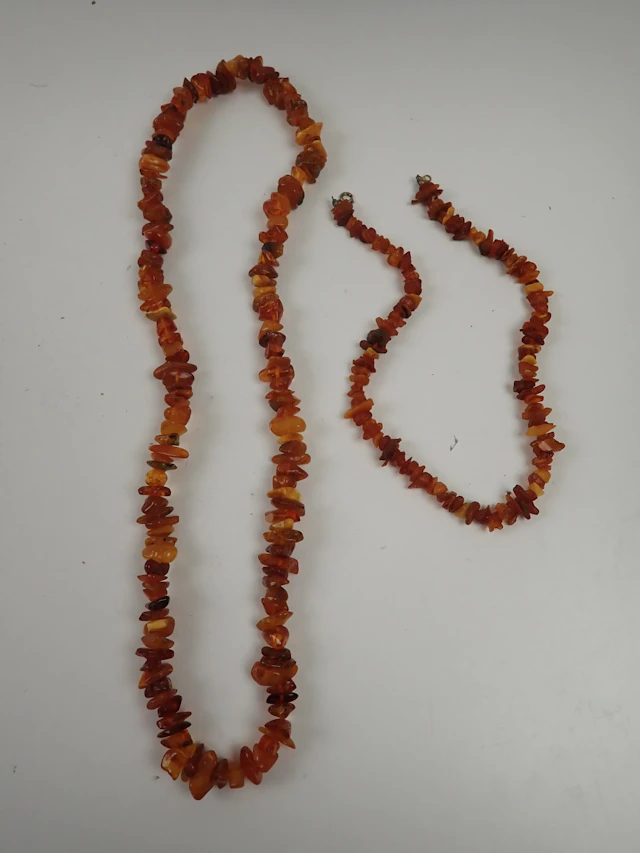 2 st BÄRNSTENSHALSBAND