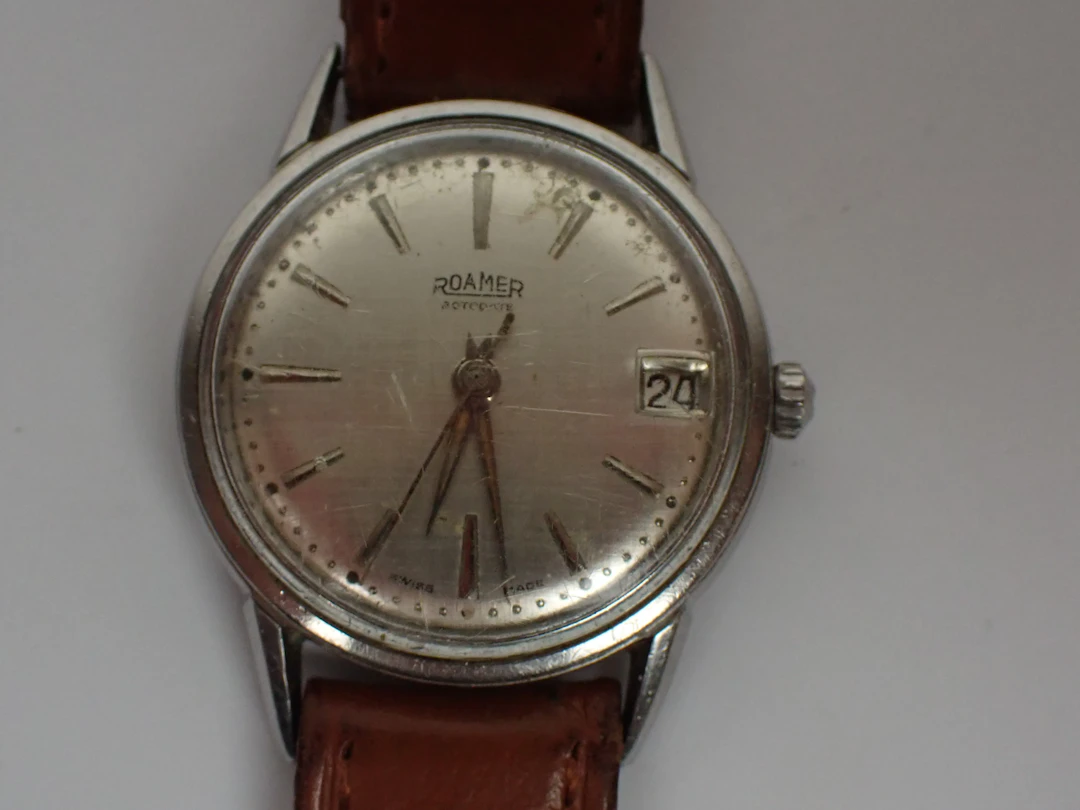 ARMBANDSUR Roamer