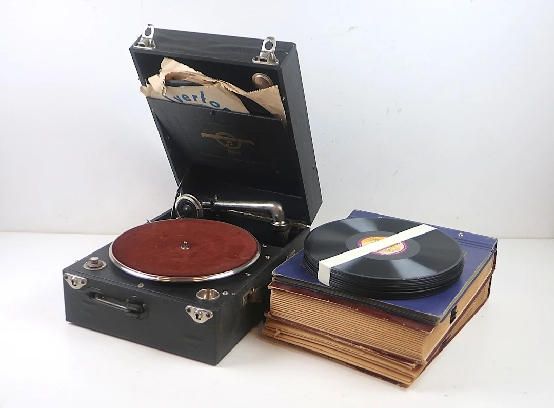 RESEGRAMMOFON OCH STENKAKOR