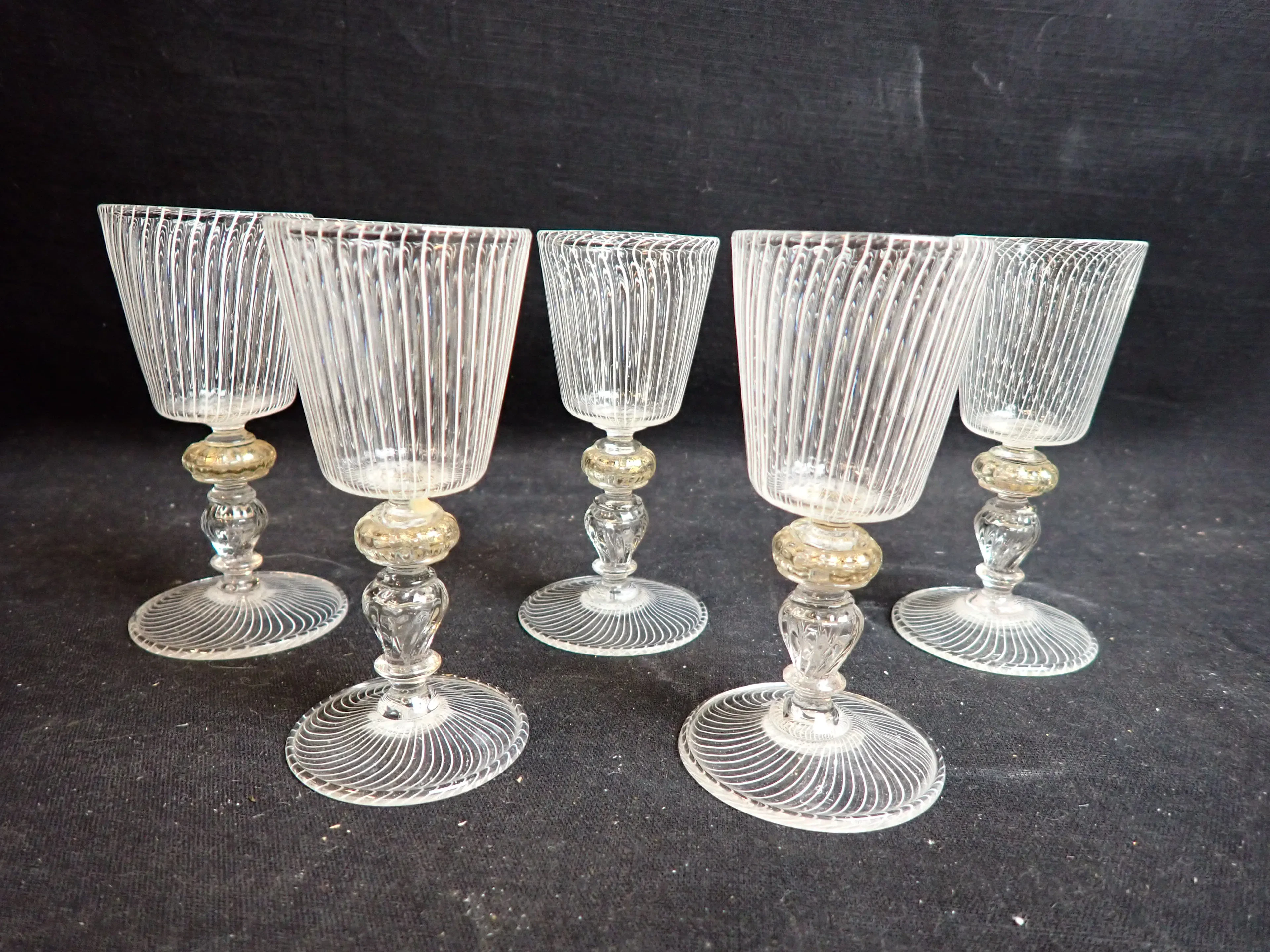 5 st FOTGLAS Salviati Latticino, Murano