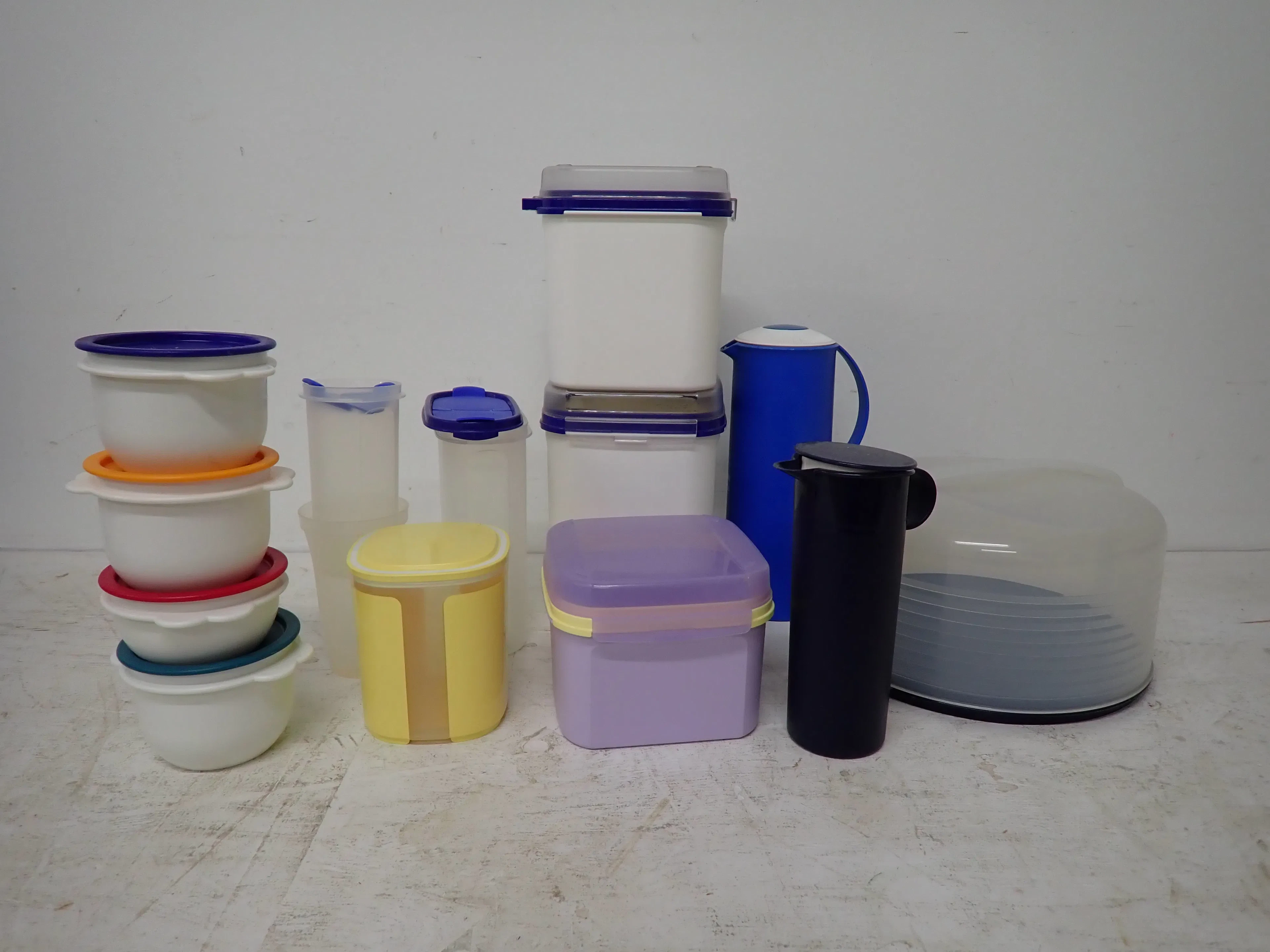 BURKAR Tupperware