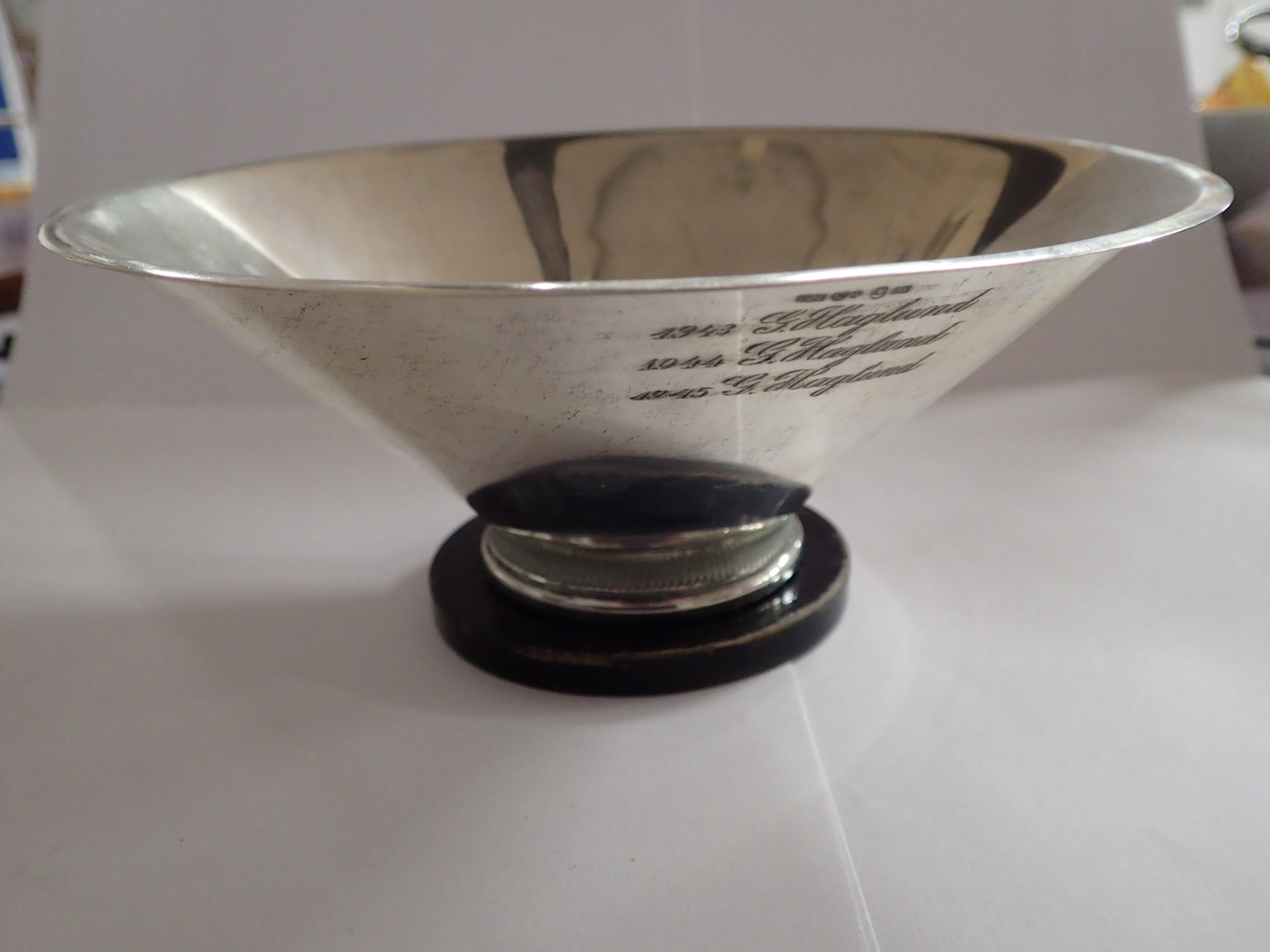 Silverskål 1945 H:8cm D:18,5cm
