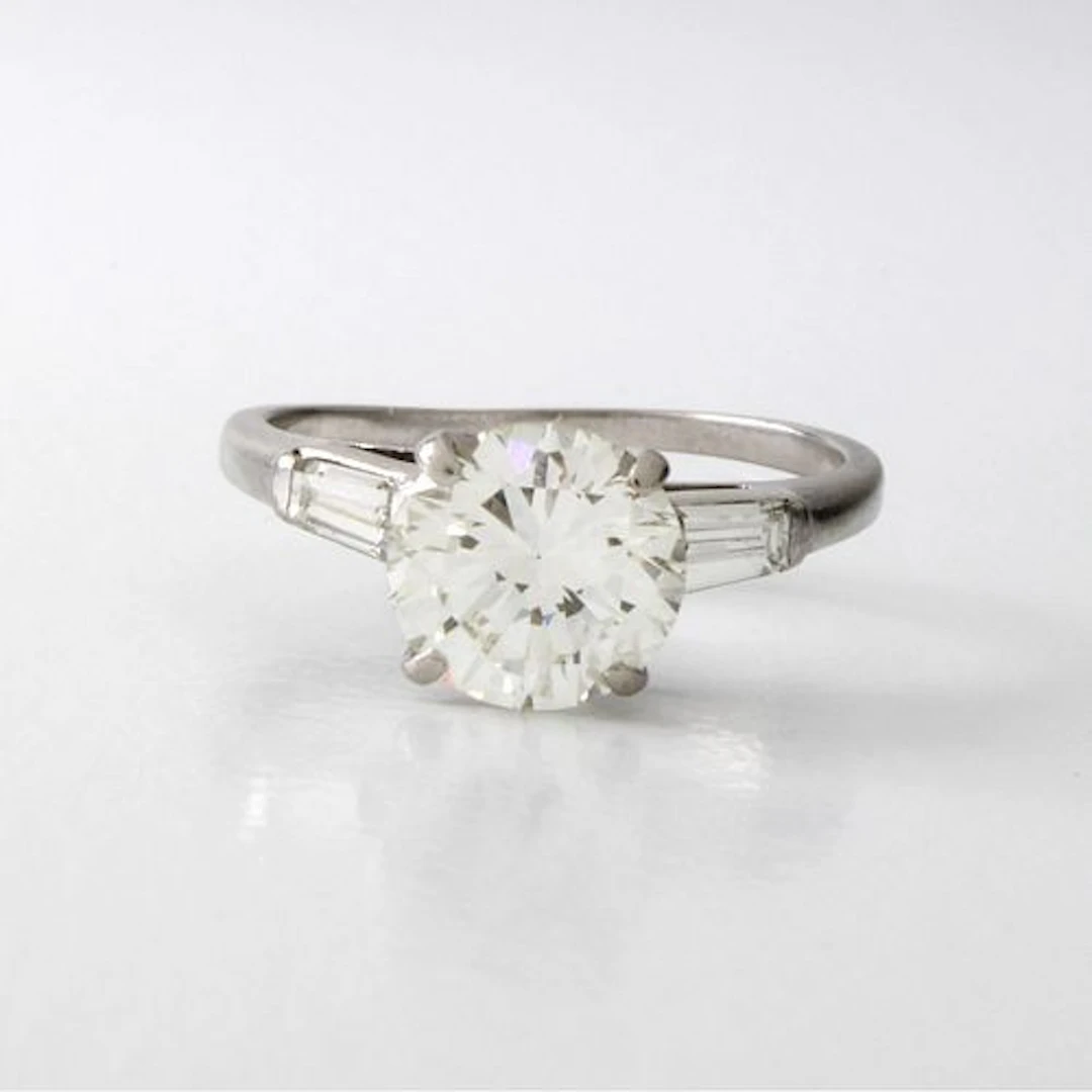 Diamond and 18K Ring