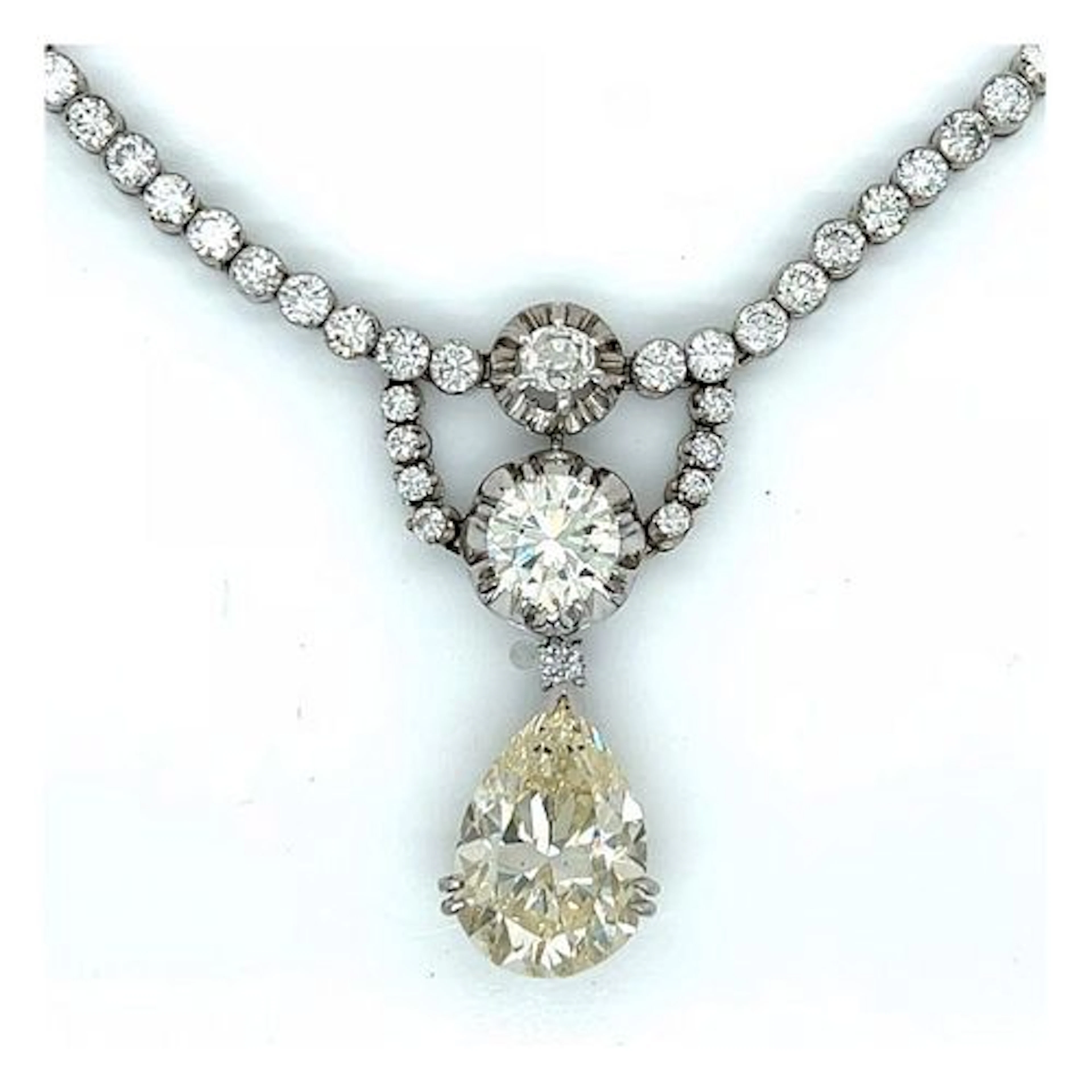 GIA Deco Diamond & Plat. Necklace