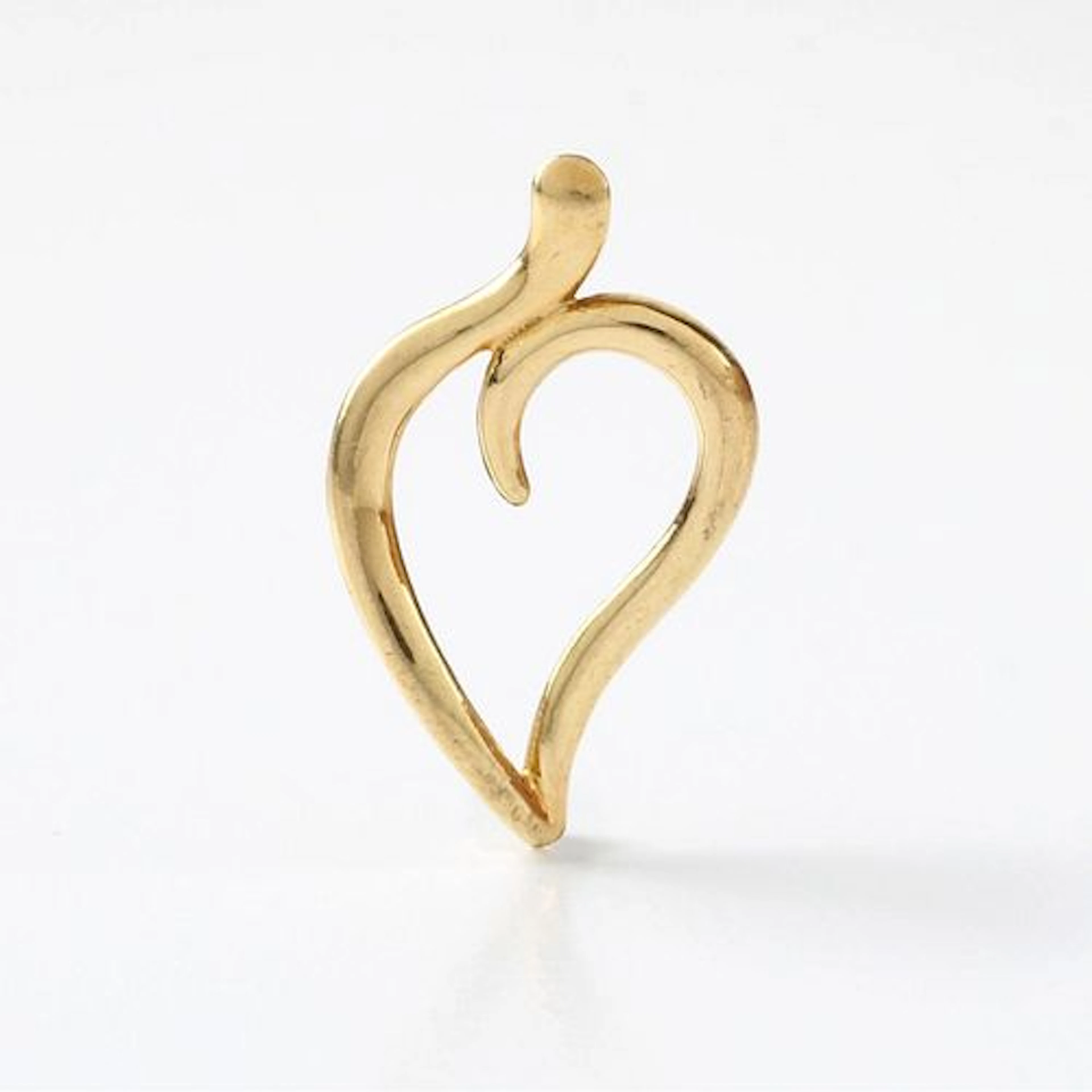 Tiffany & Co 18K Pendant