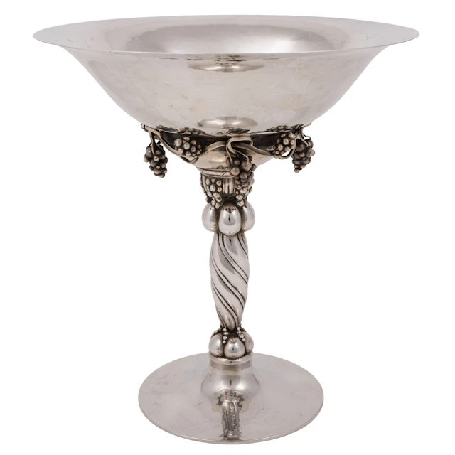 GEORG JENSEN Aufsatzschale groß 'Grape', 830 Silber, 1920