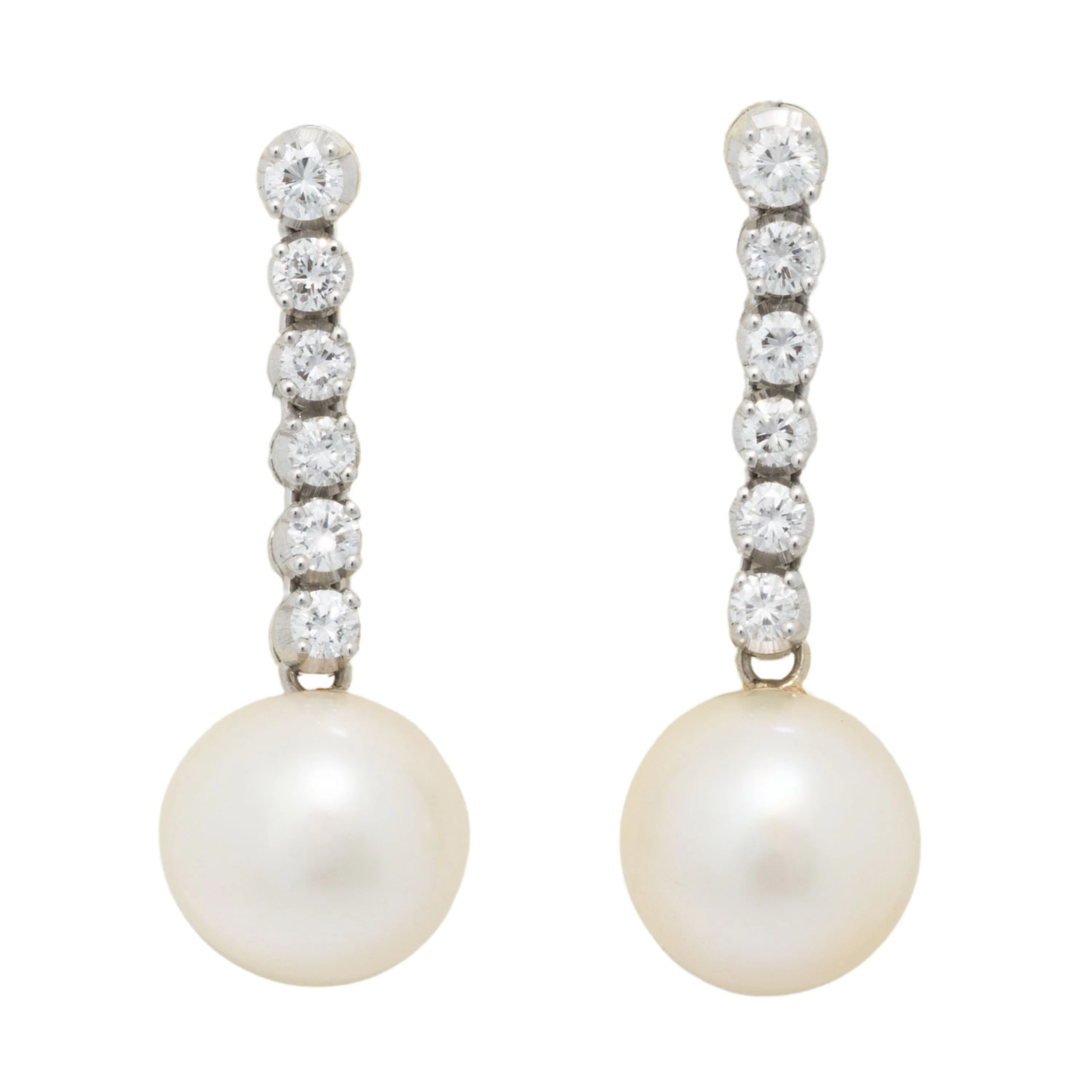 Ohrringe mit Perlen und Brillanten zus. ca. 0,6 ct