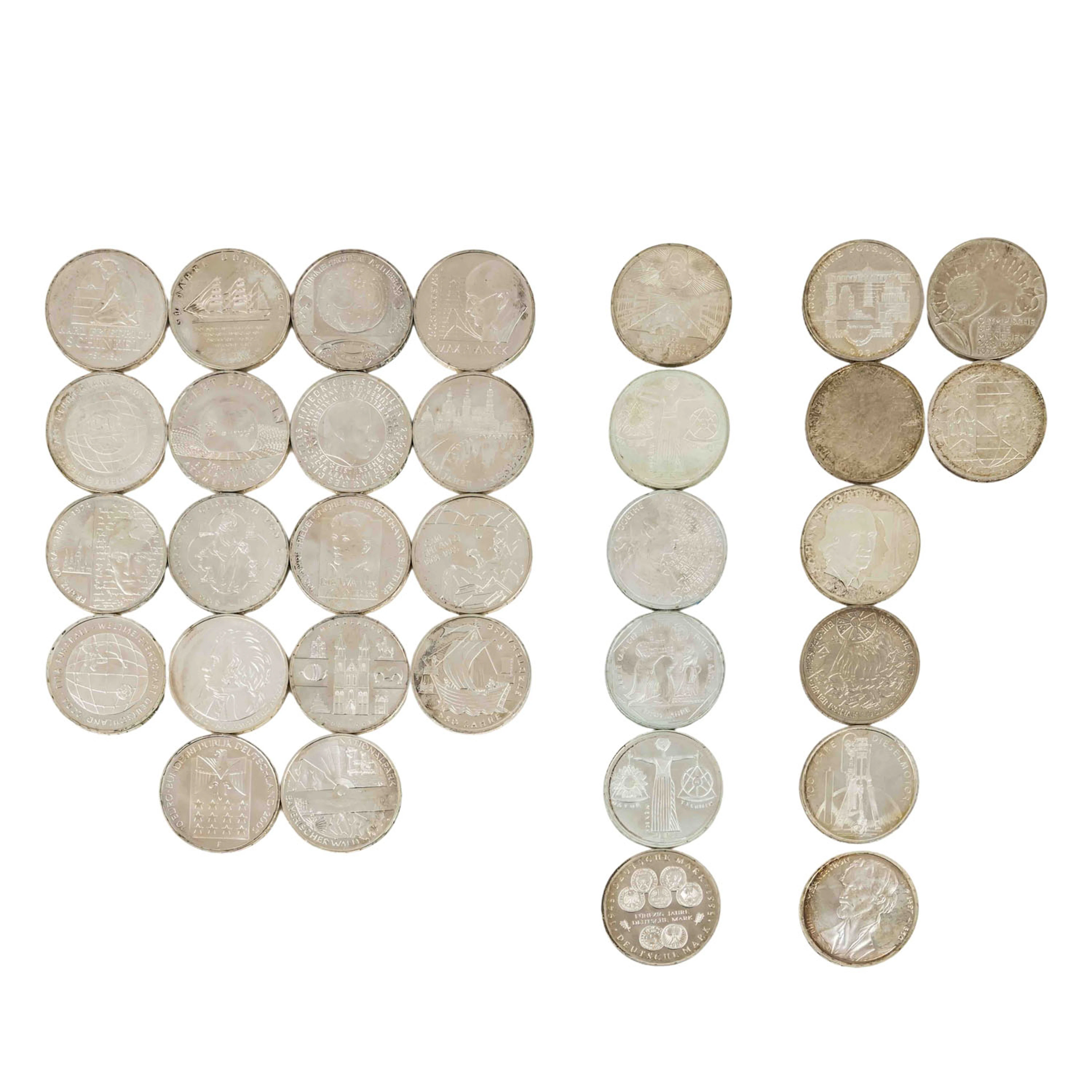 SILBER: ca. 462 Gramm - 8 x 10 DM (bis 1997), 6 x 10 DM (ab 1998)