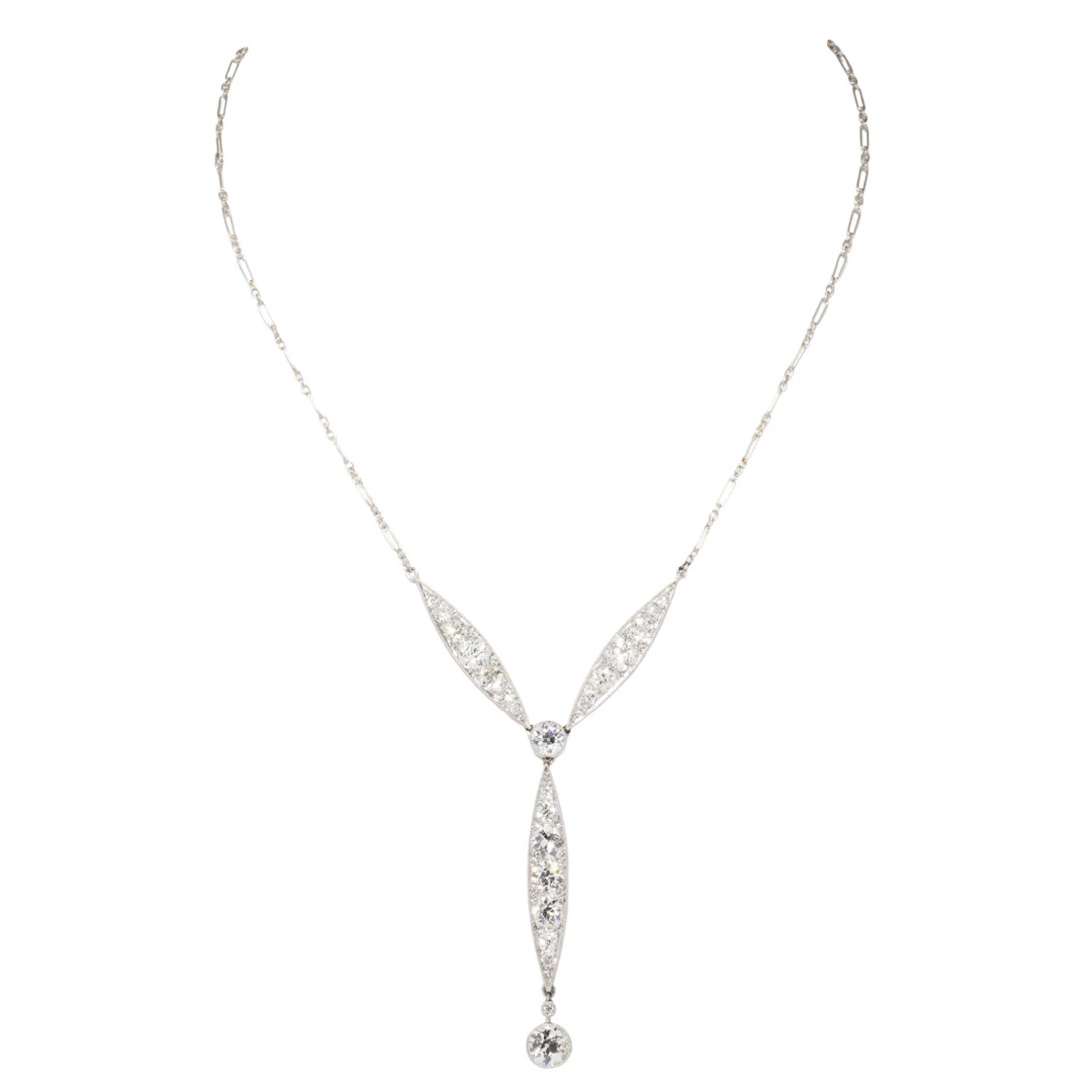 Art Déco Collier mit Altschliffdiamanten zus. ca. 6,2 ct