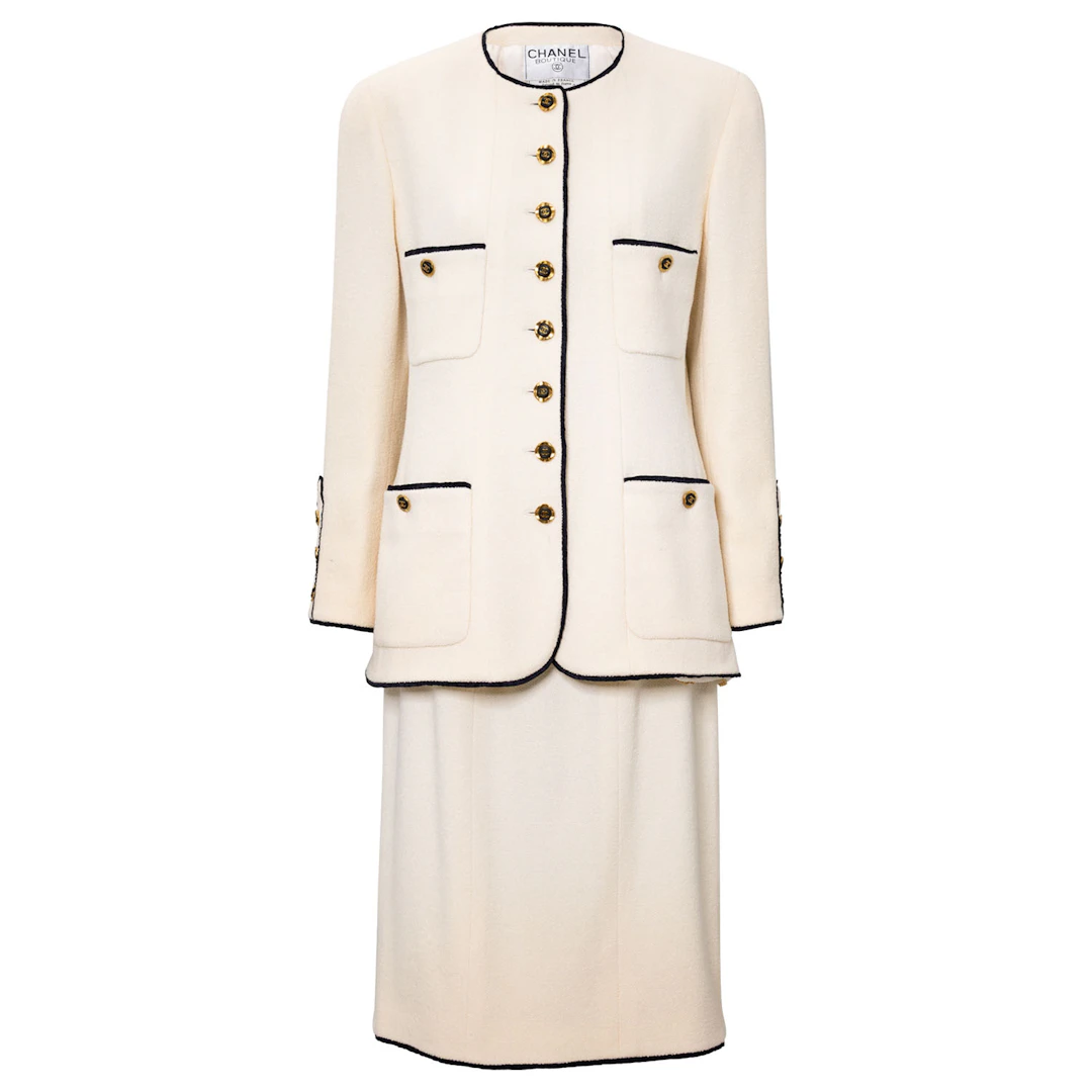 CHANEL BOUTIQUE VINTAGE Kostüm, Gr. ca. 38/40, Koll.: C1994.