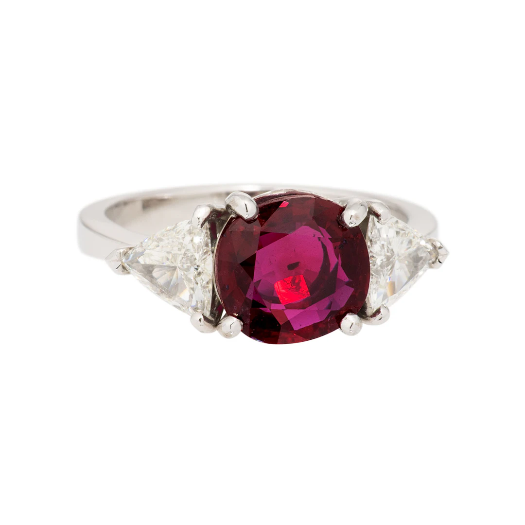 Ring mit hochfeinem Rubin 2,49 ct