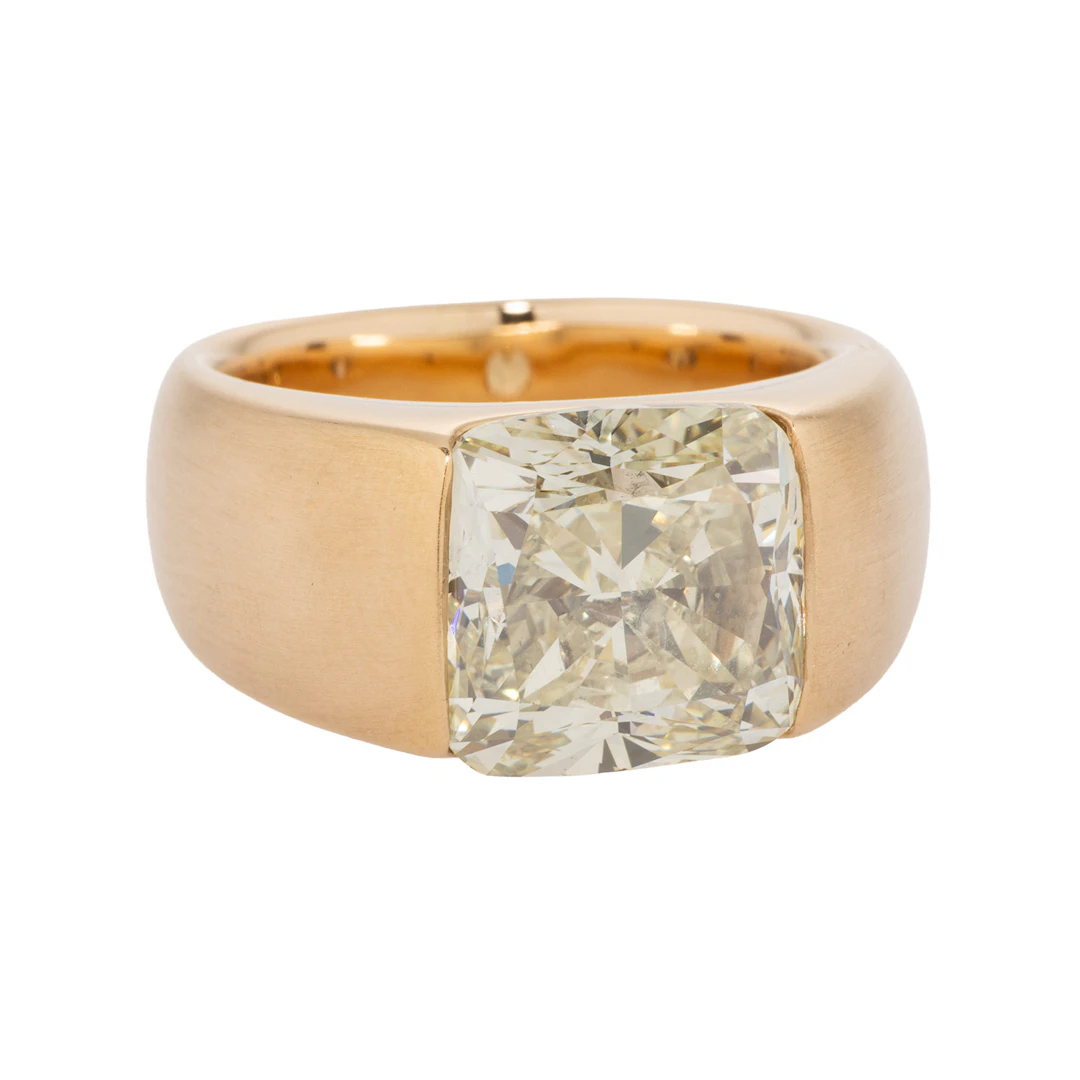 Ring mit außergewöhnlichem Diamant von ca. 9 ct