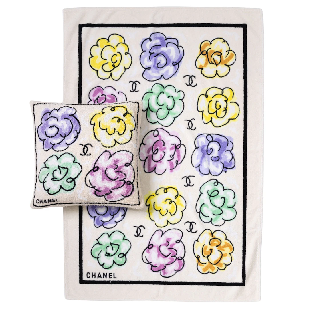 CHANEL BOUTIQUE VINTAGE Set, Koll.: 90er Jahre.
