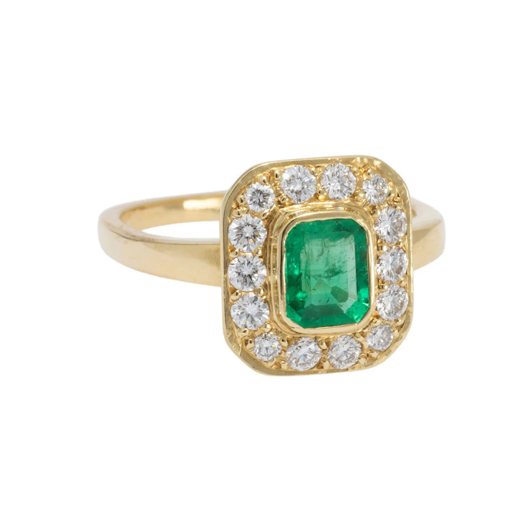 Ring mit Smaragd