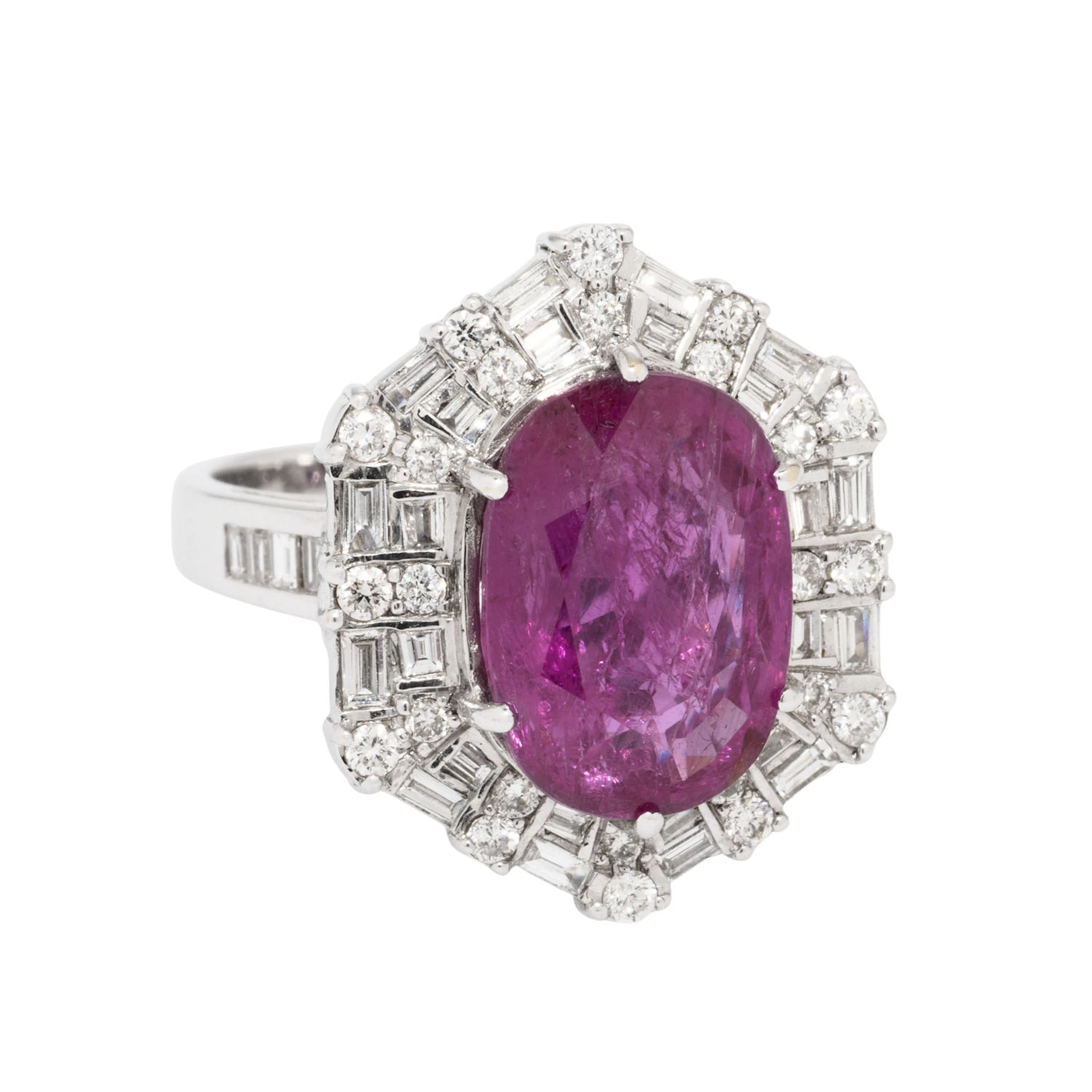 Ring mit intensiv pinkfarbenem Saphir ca. 5 ct
