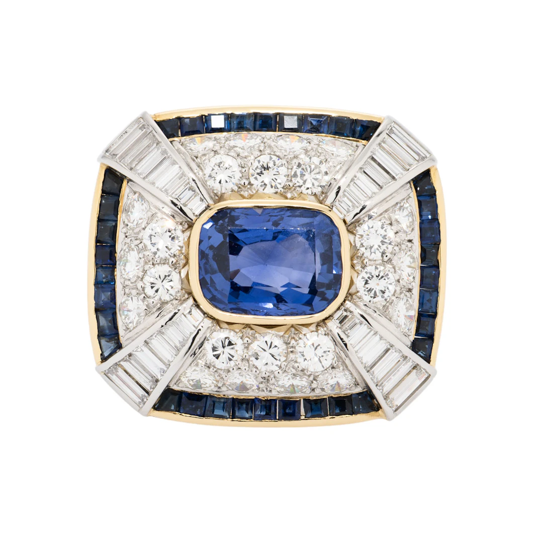 HEMMERLE Brosche mit feinem Saphir von ca. 9 ct