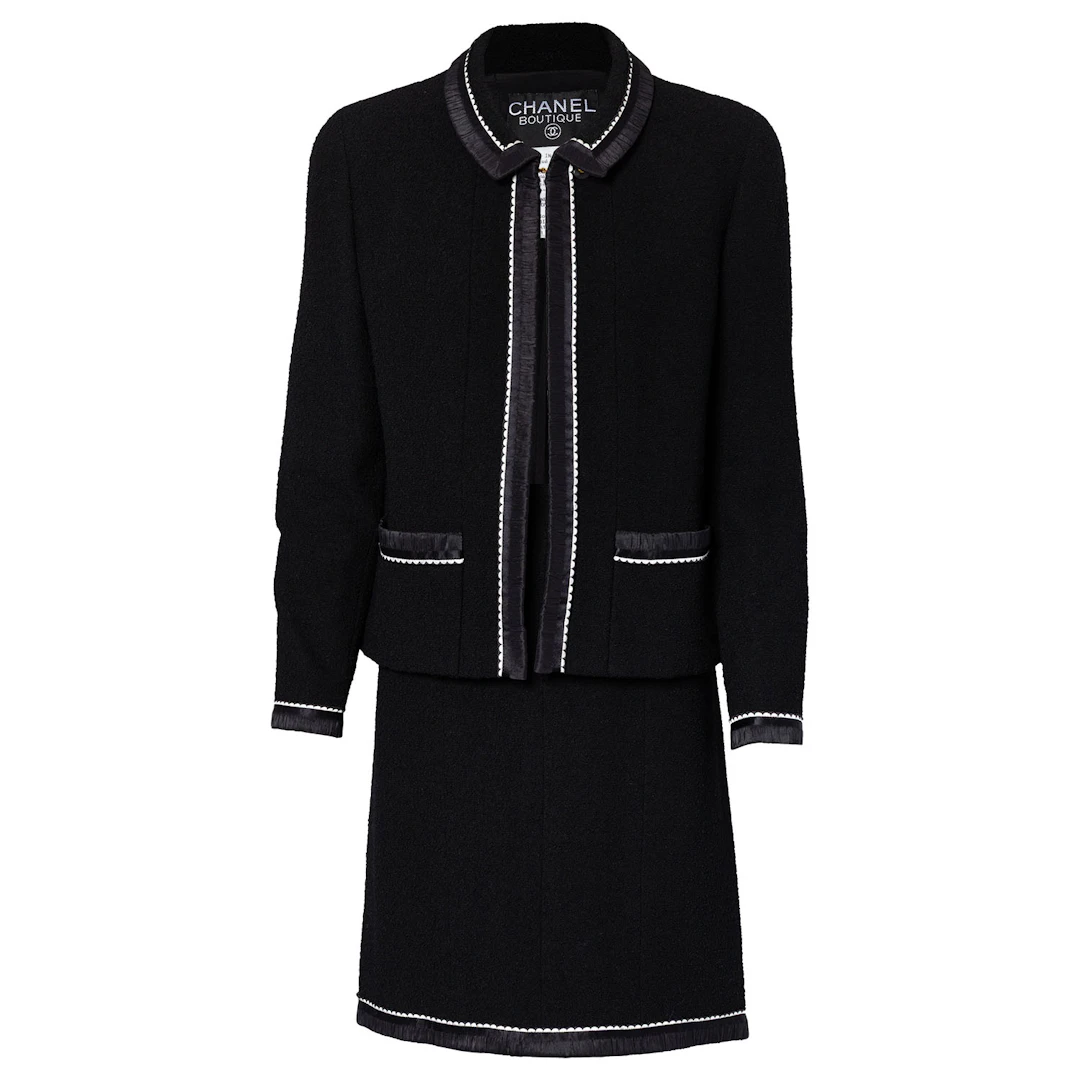 CHANEL BOUTIQUE VINTAGE Kostüm, Gr. ca. 38, Koll.: P 1994.