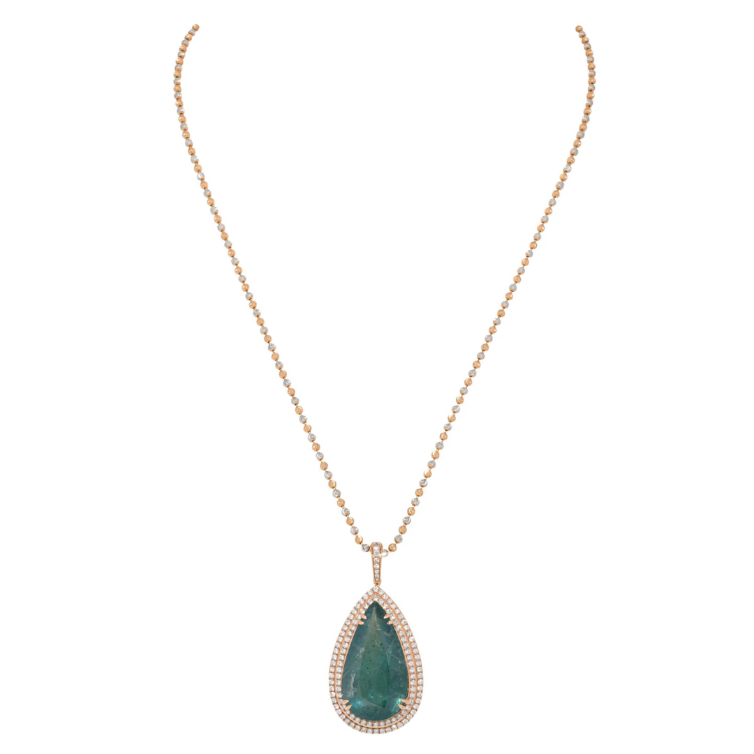 Kette mit Smaragd-Brillant-Anhänger in Tropfenform