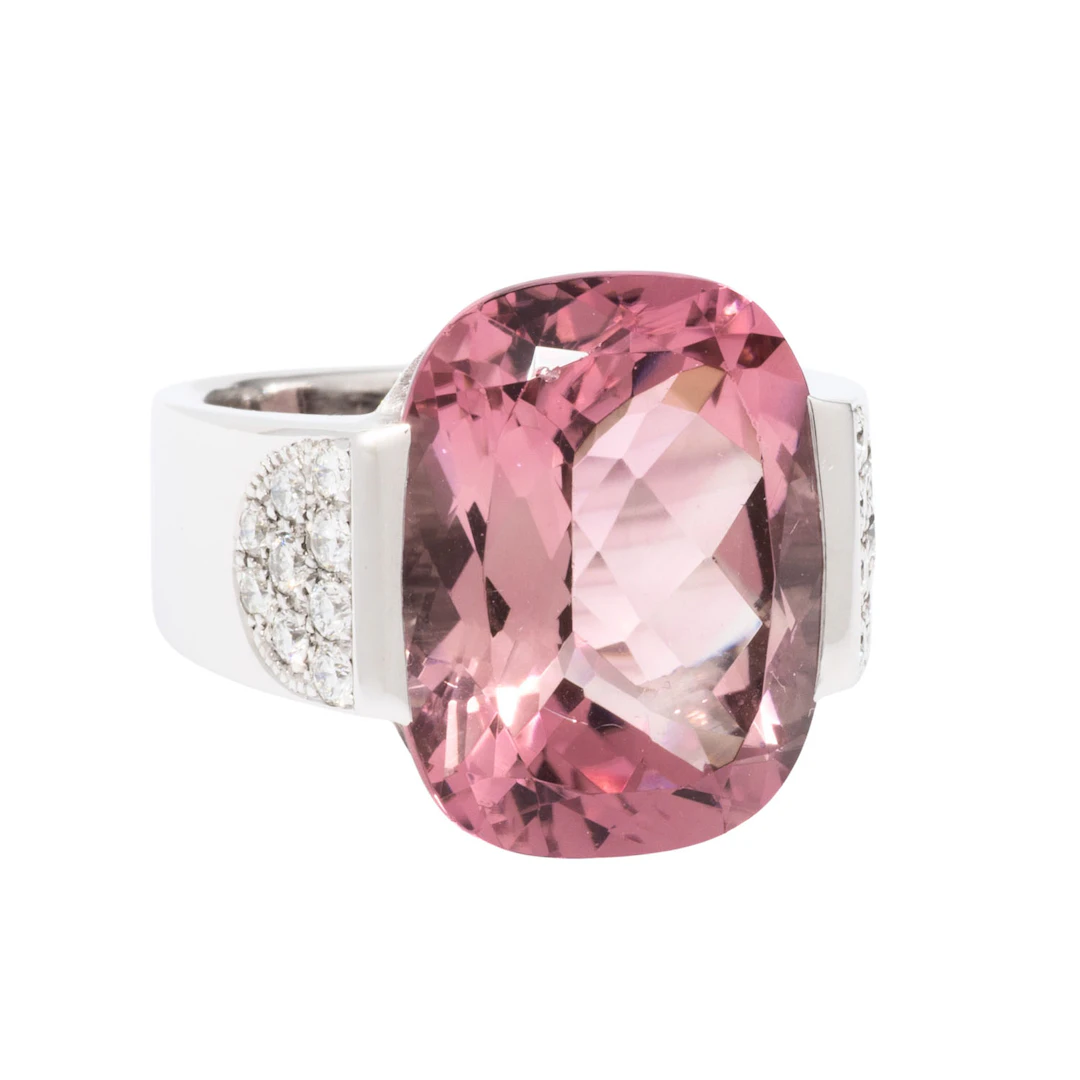 Ring mit hochfeinem rosa Turmalin ca. 19 ct
