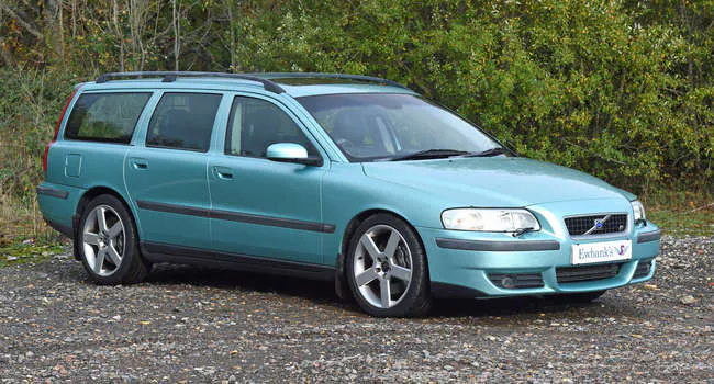 Volvo R Linw 2004 Volvo V70 R 2.5 AWD Estate 5 speed Geartronic Automatic ...