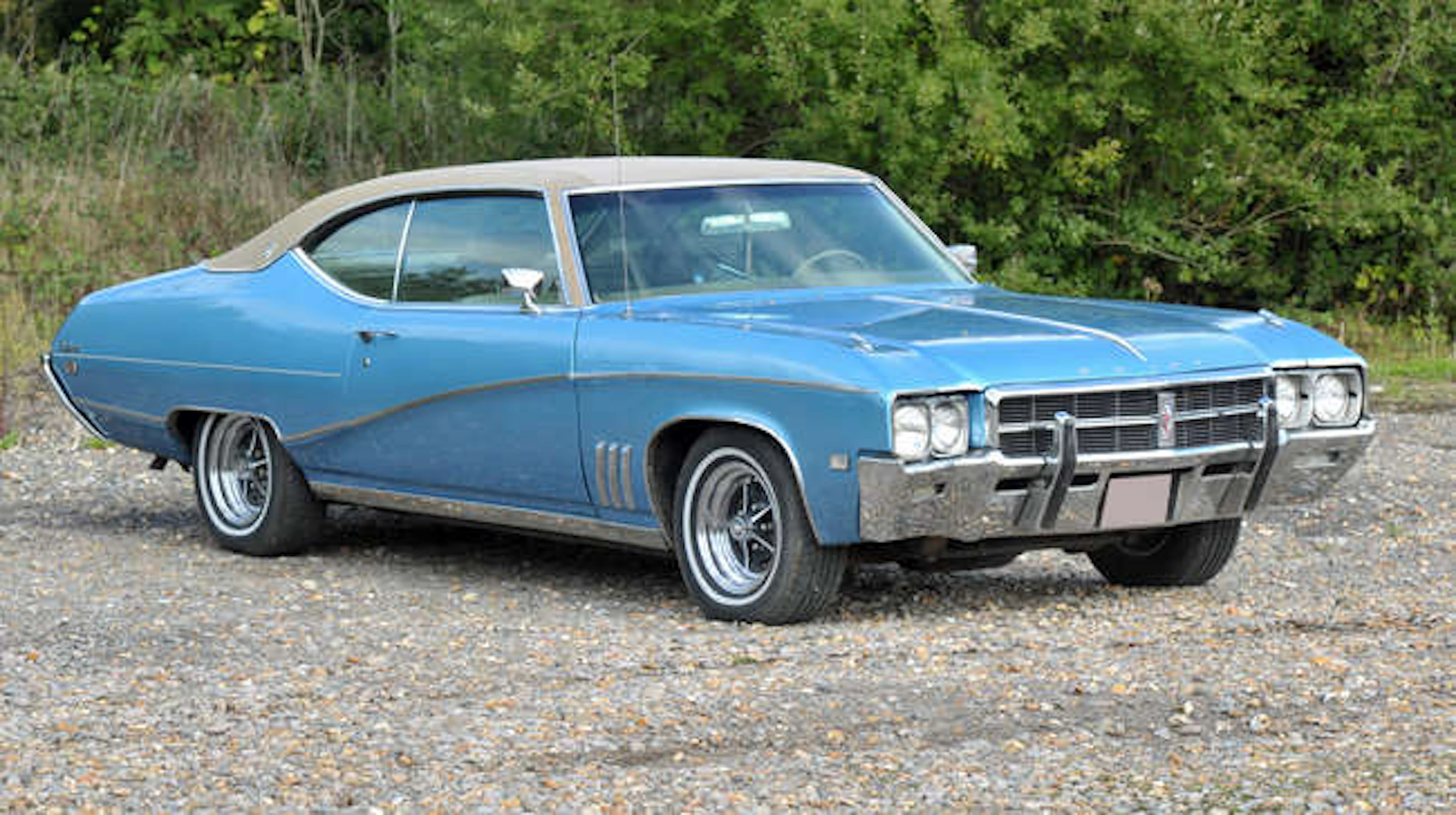 1969 Buick Skylark GS Custom Automatic. Registration number: XAX 175H.