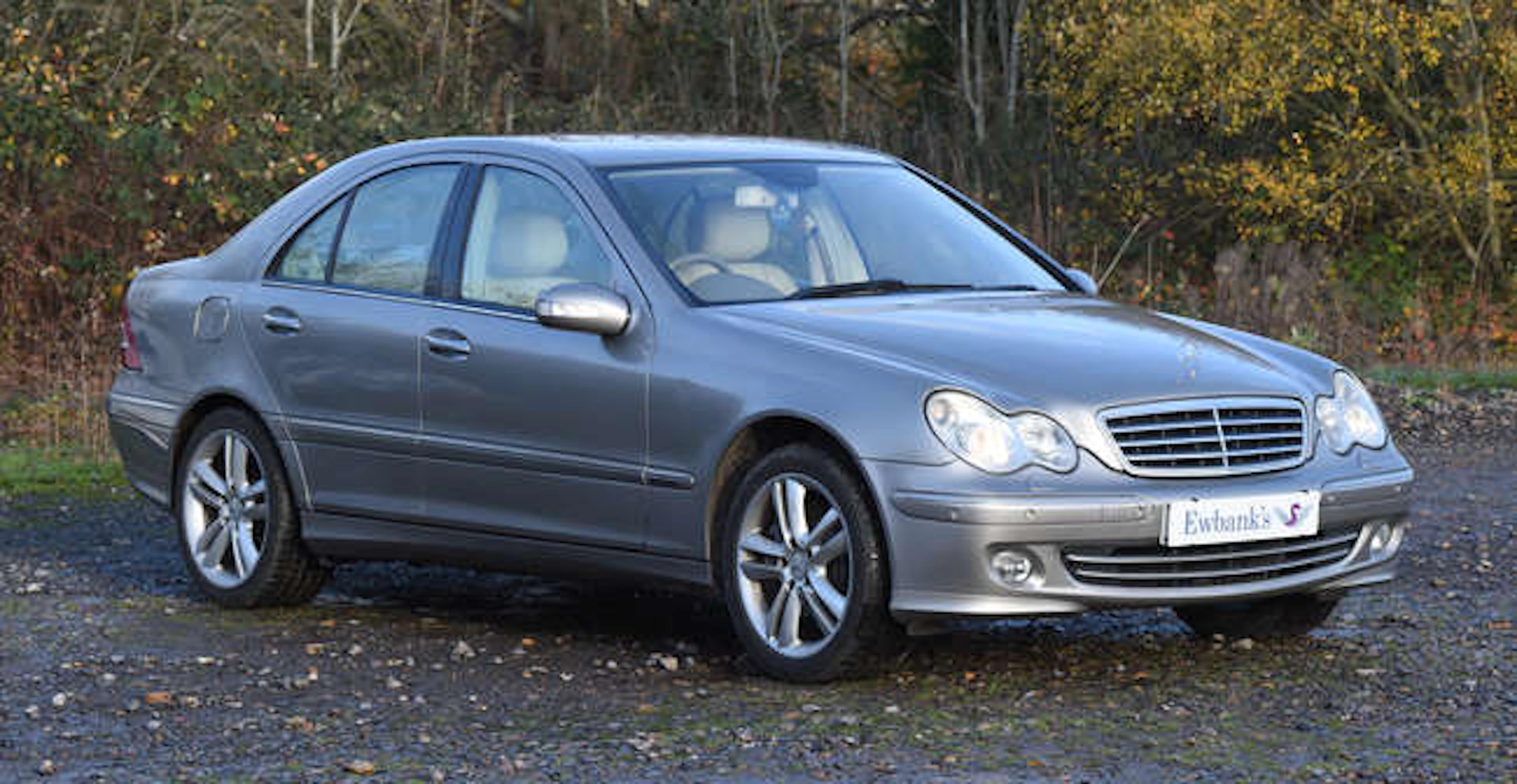 2006 Mercedes-Benz C350 Elegance Saloon Automatic. Registration number: