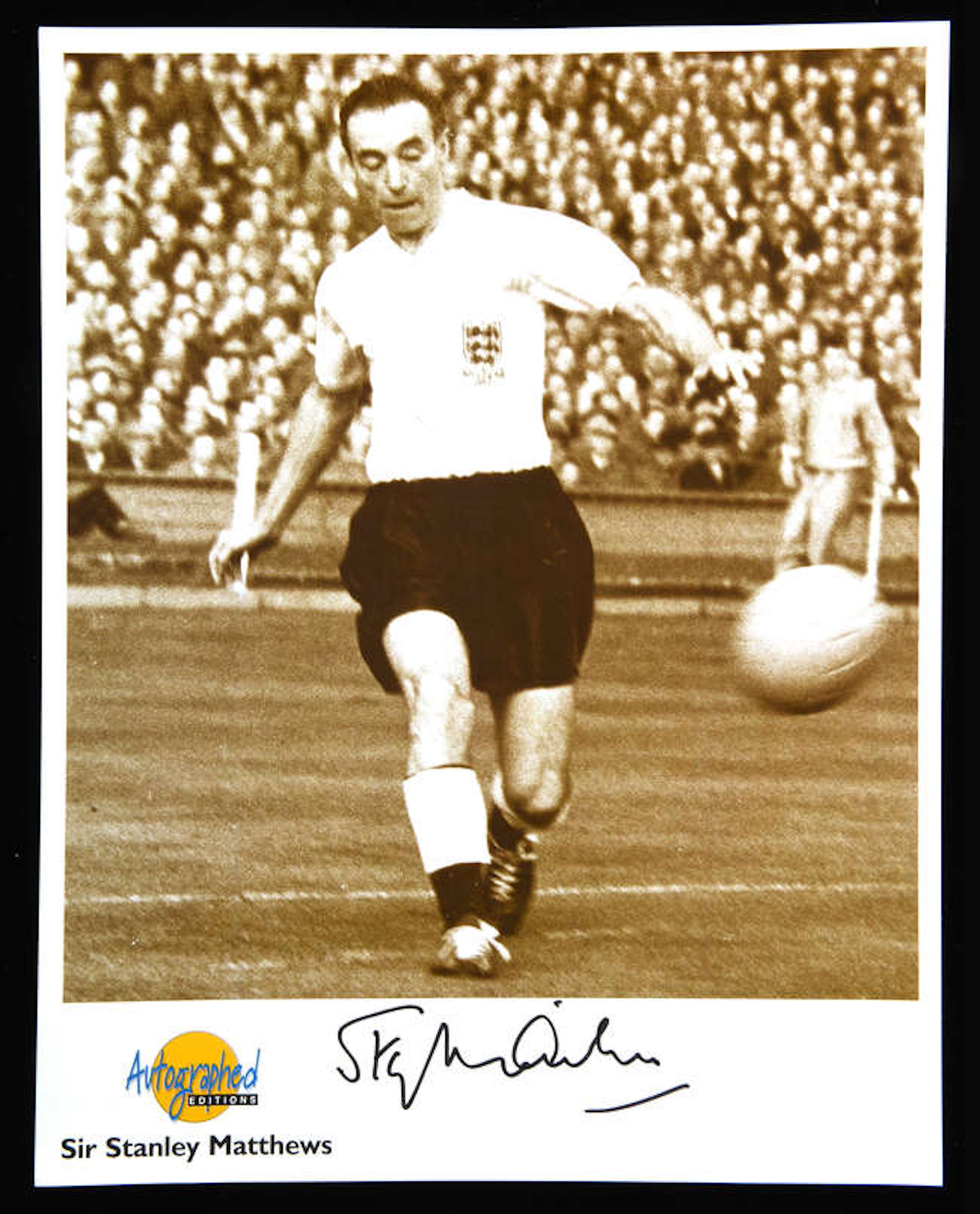 Autographs: Sir Stanley Matthews Autographed Photograph...
