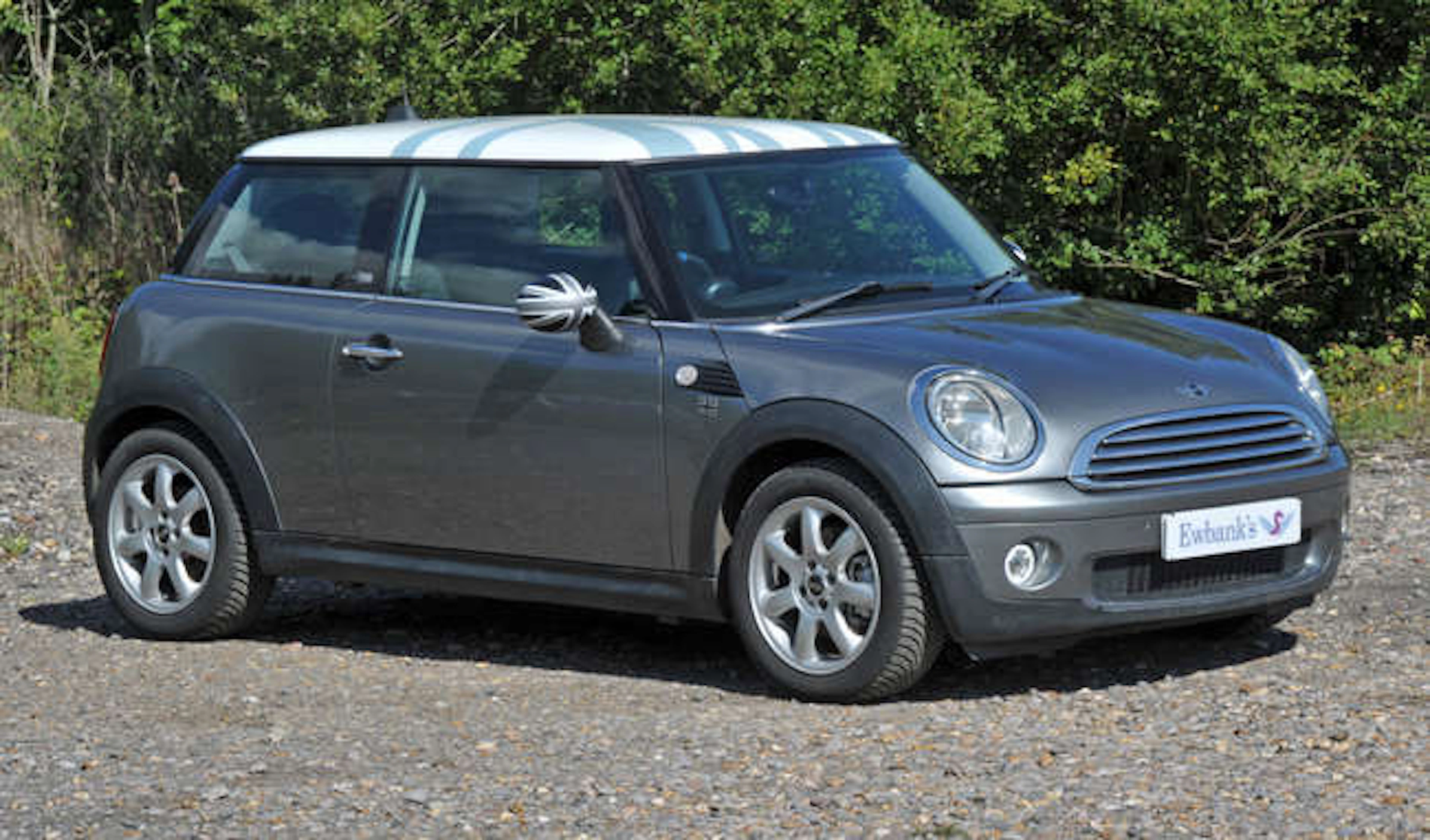 2009 Mini Cooper Graphite 1.6 Petrol Manual. Registration number: