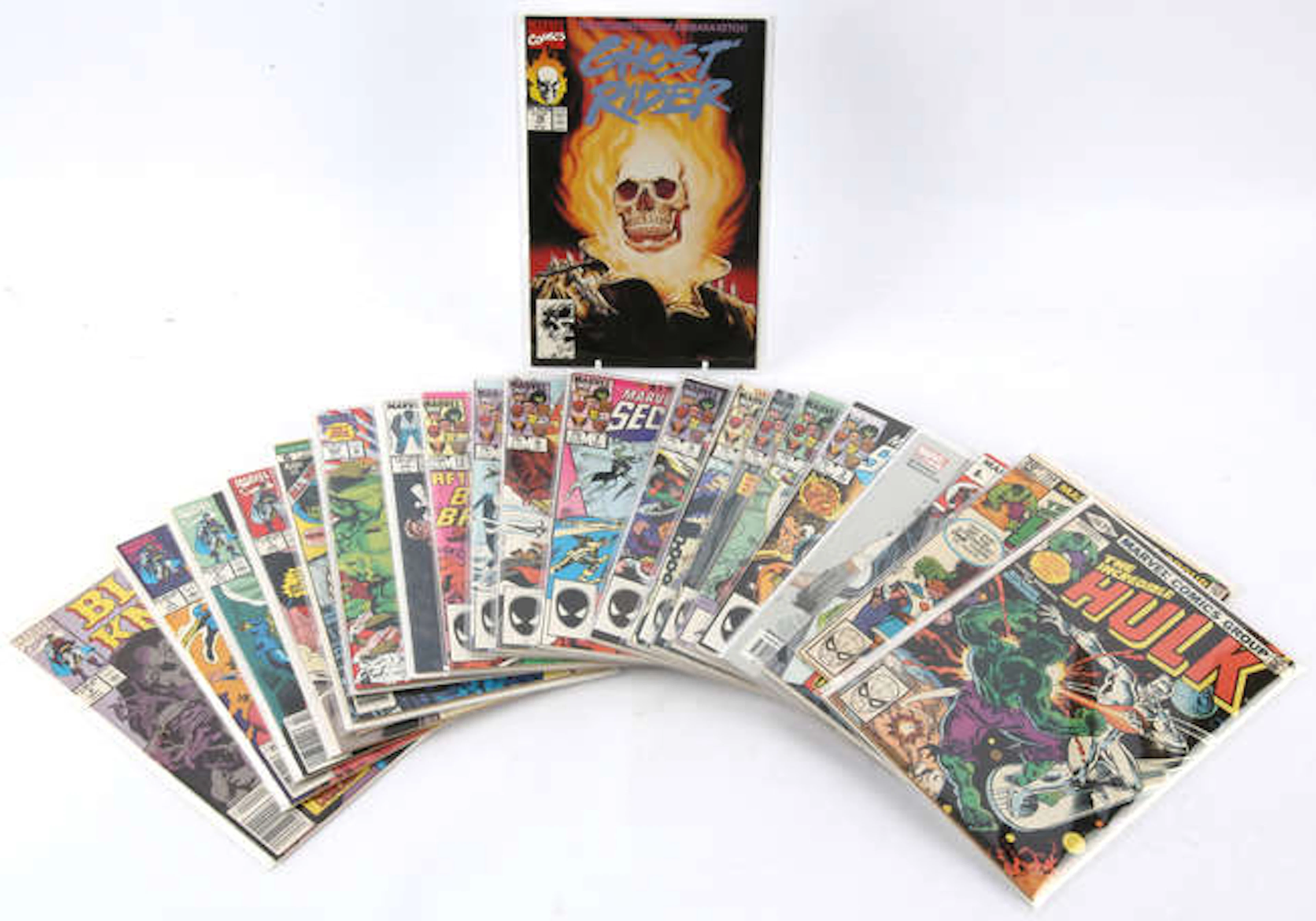 A box of 120 American comic issues from Marvel Comics