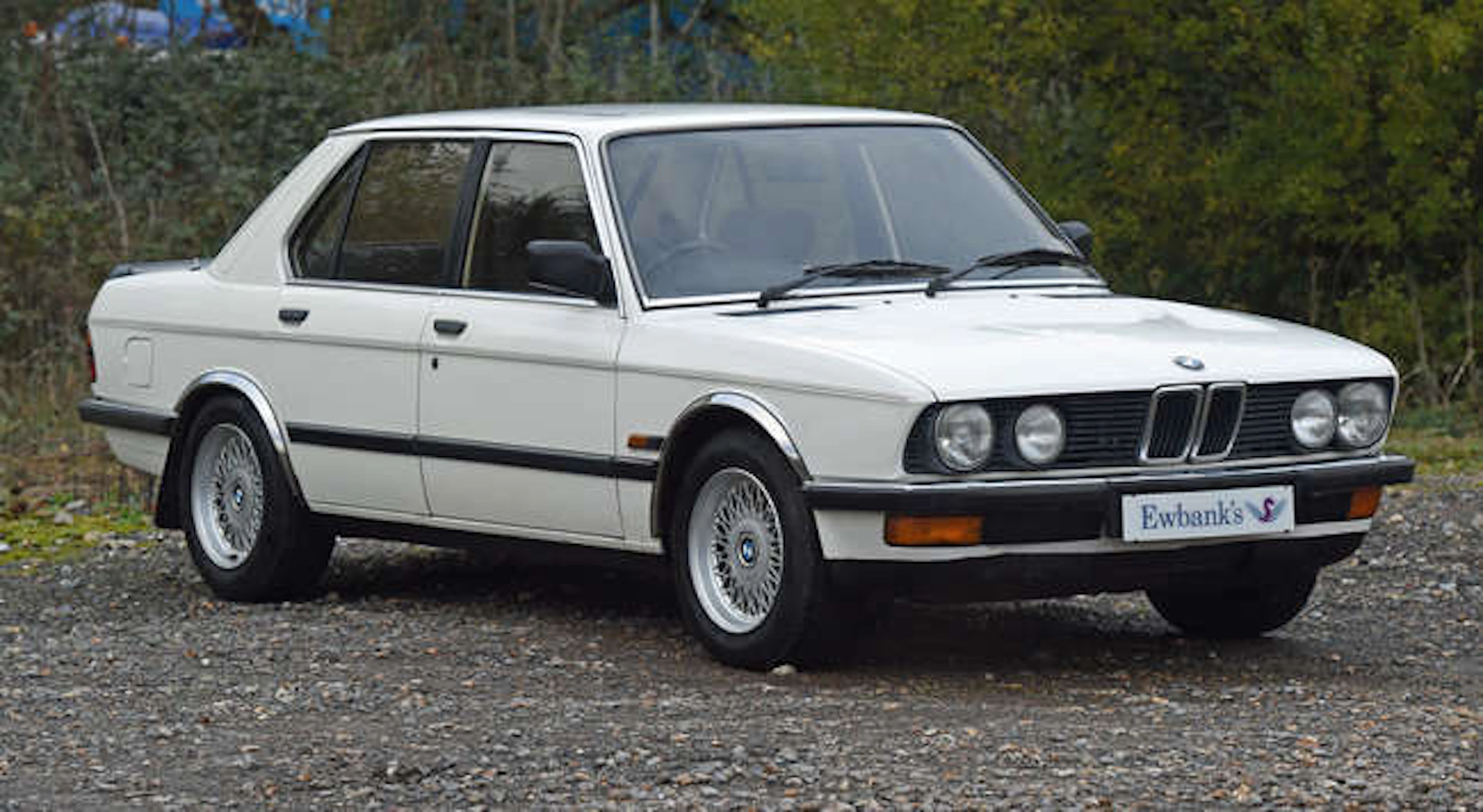 1986 BMW 518i E28 Saloon. Registration number: D740 GEC. Mileage displaying: