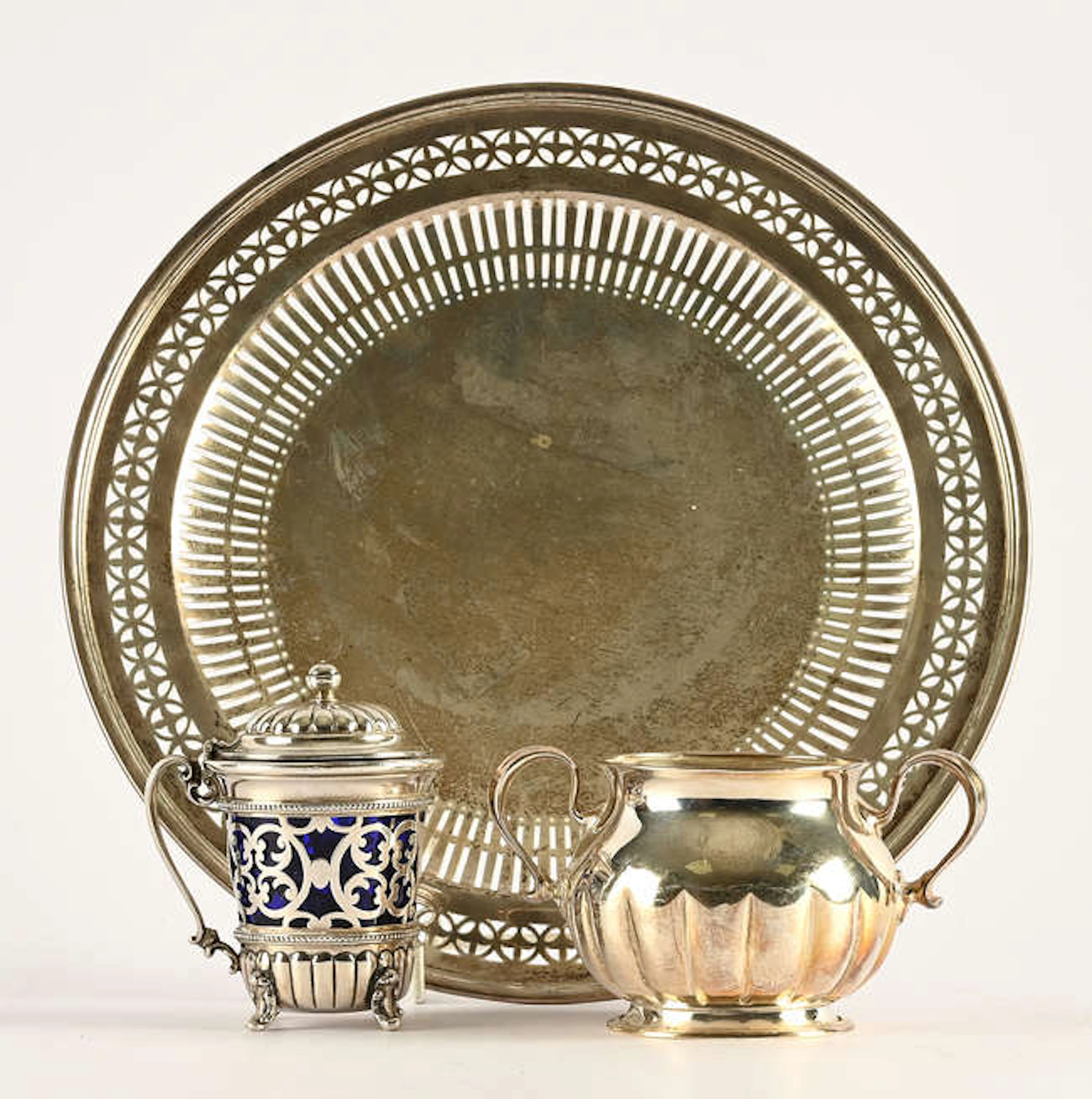 Tiffany & Co. sterling silver underplate with pierced border, import