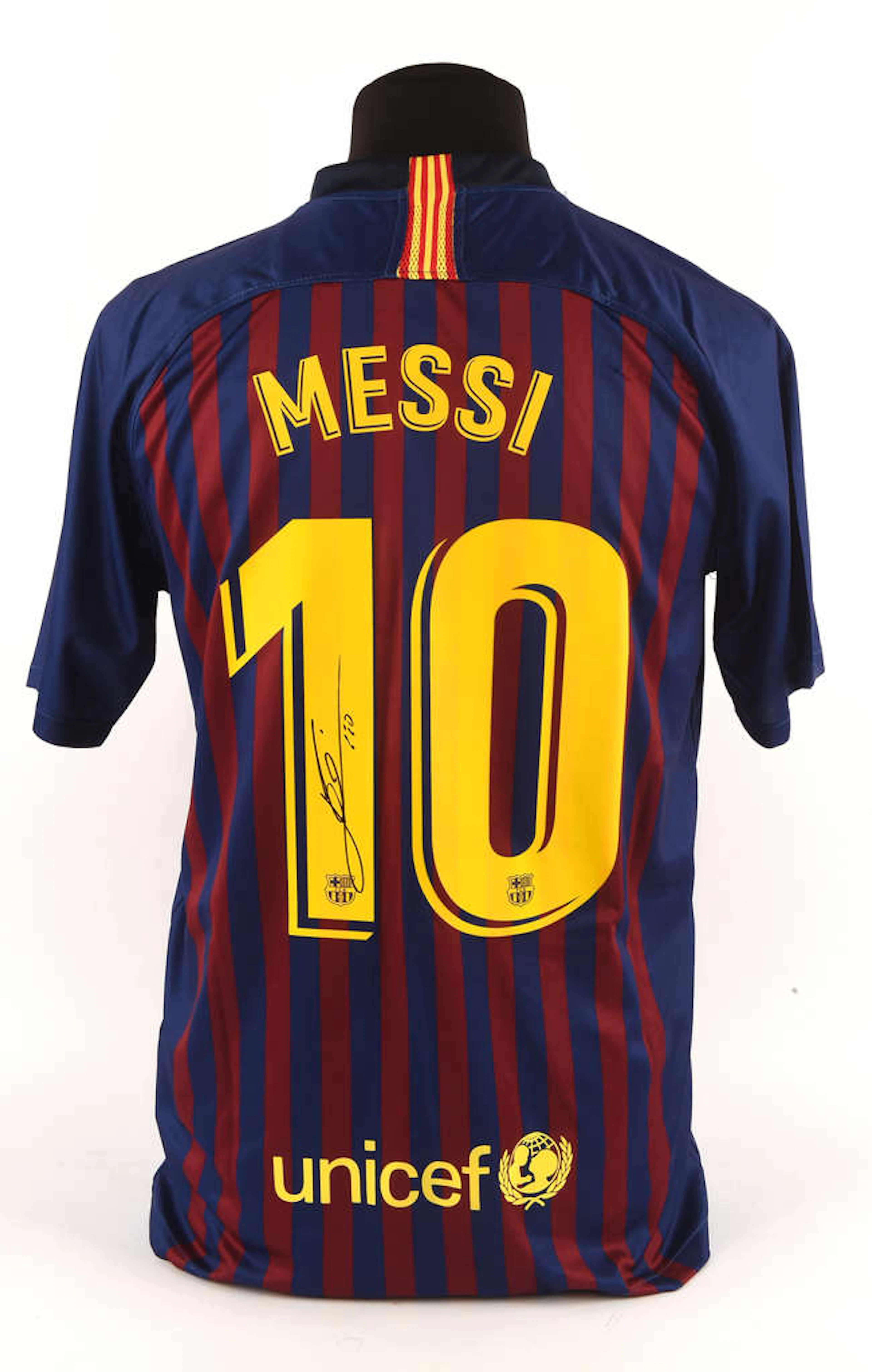 Lionel Messi Signed on Back Barcelona 2018/19 Home Shirt, in presentation