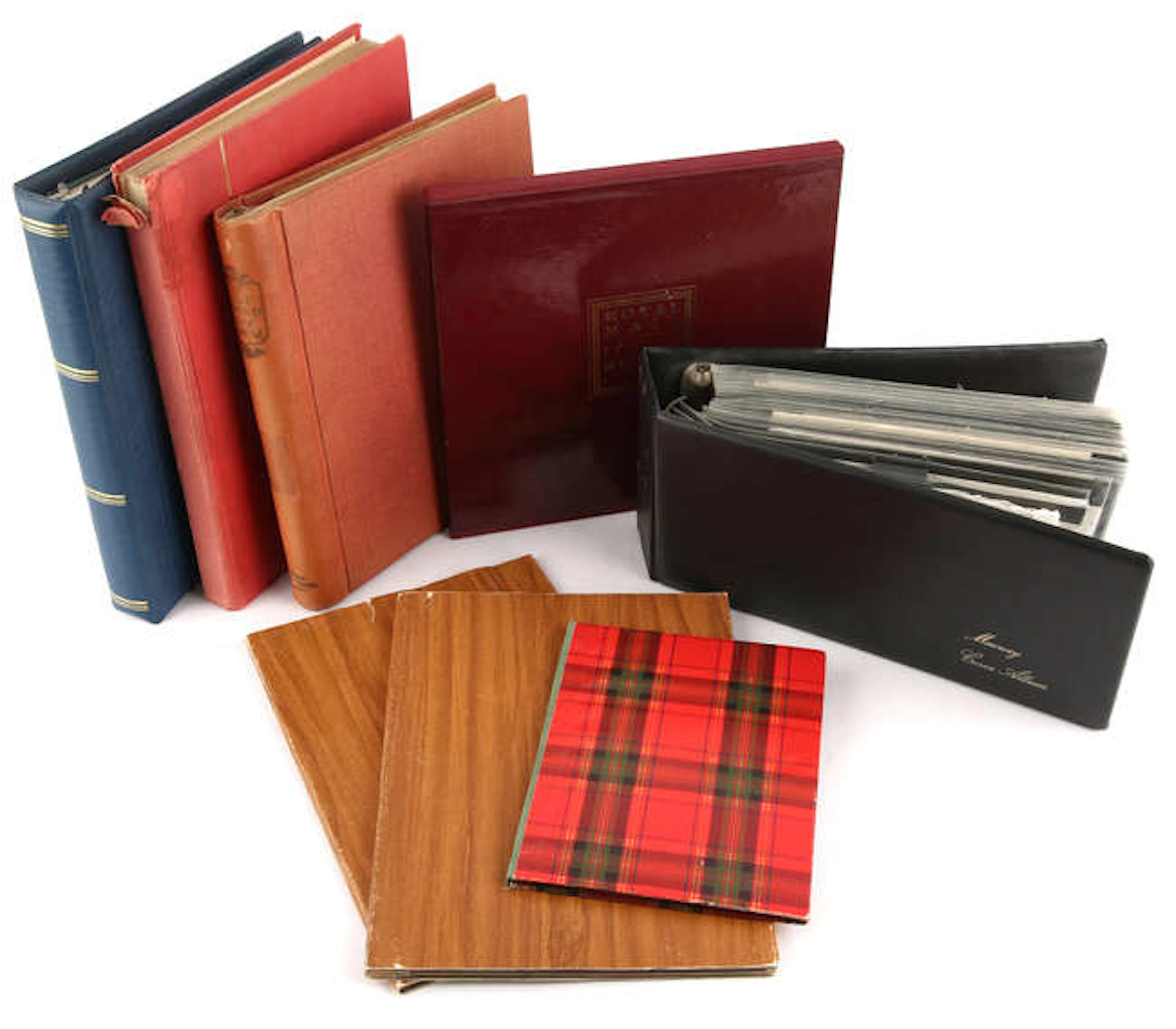 Great Britain and World collection in one (1) archive box. Strength