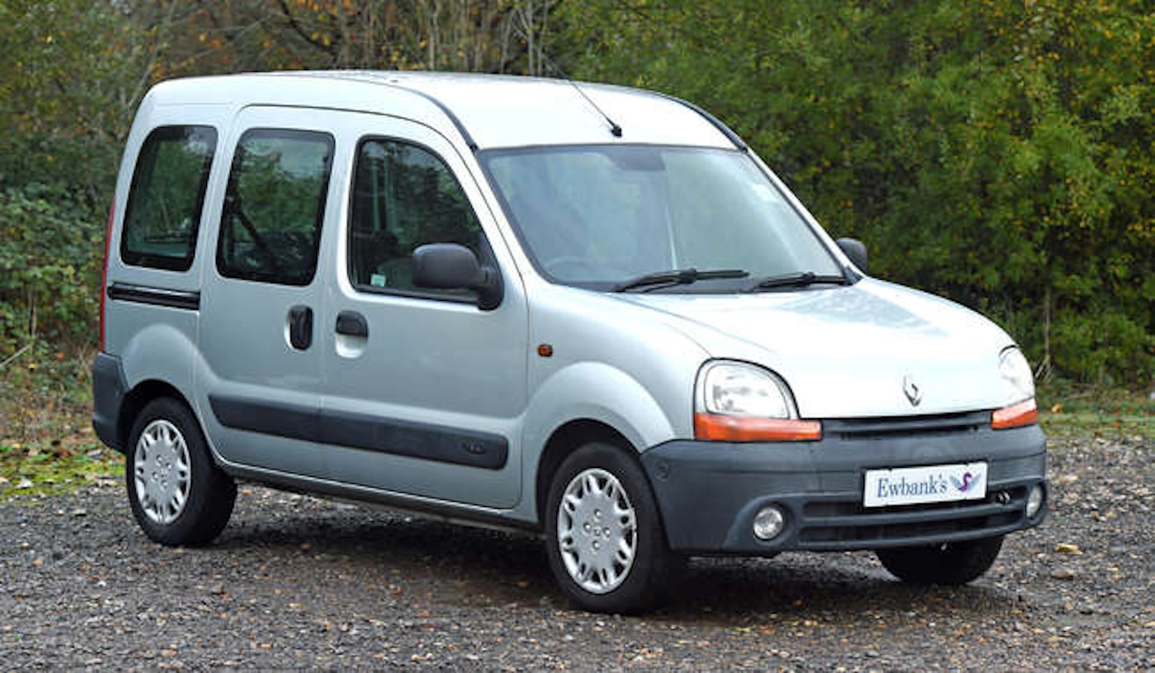 2002 (52) Renault Kangoo 1.2 16v Authentique Petrol MPV. Registration