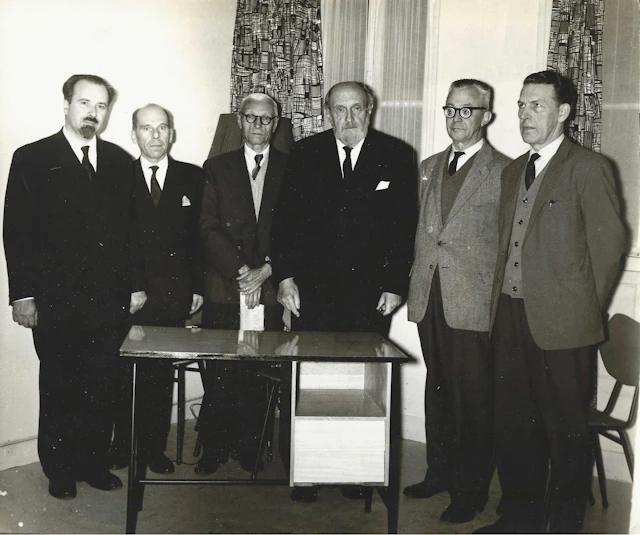 [JUBILEE OF SCIENTIFIC ACTIVITY] ARCHIVES of Dimitri RIABOUCHINSKY