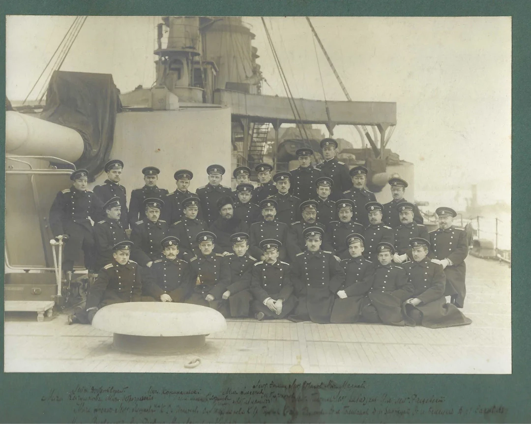 [NAVY] Official photograph of the crew of the armored cruiser “Rurik”