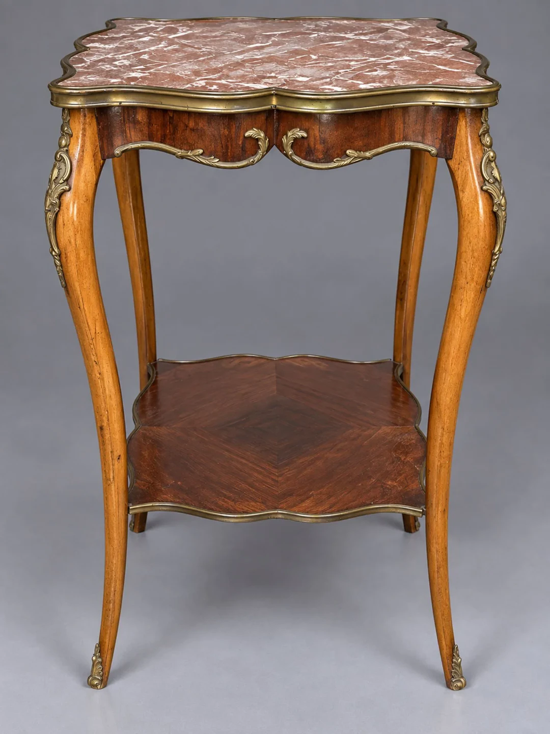 Wood veneer frame, top and spacer shelf cut with a scroll sa - Lot 267