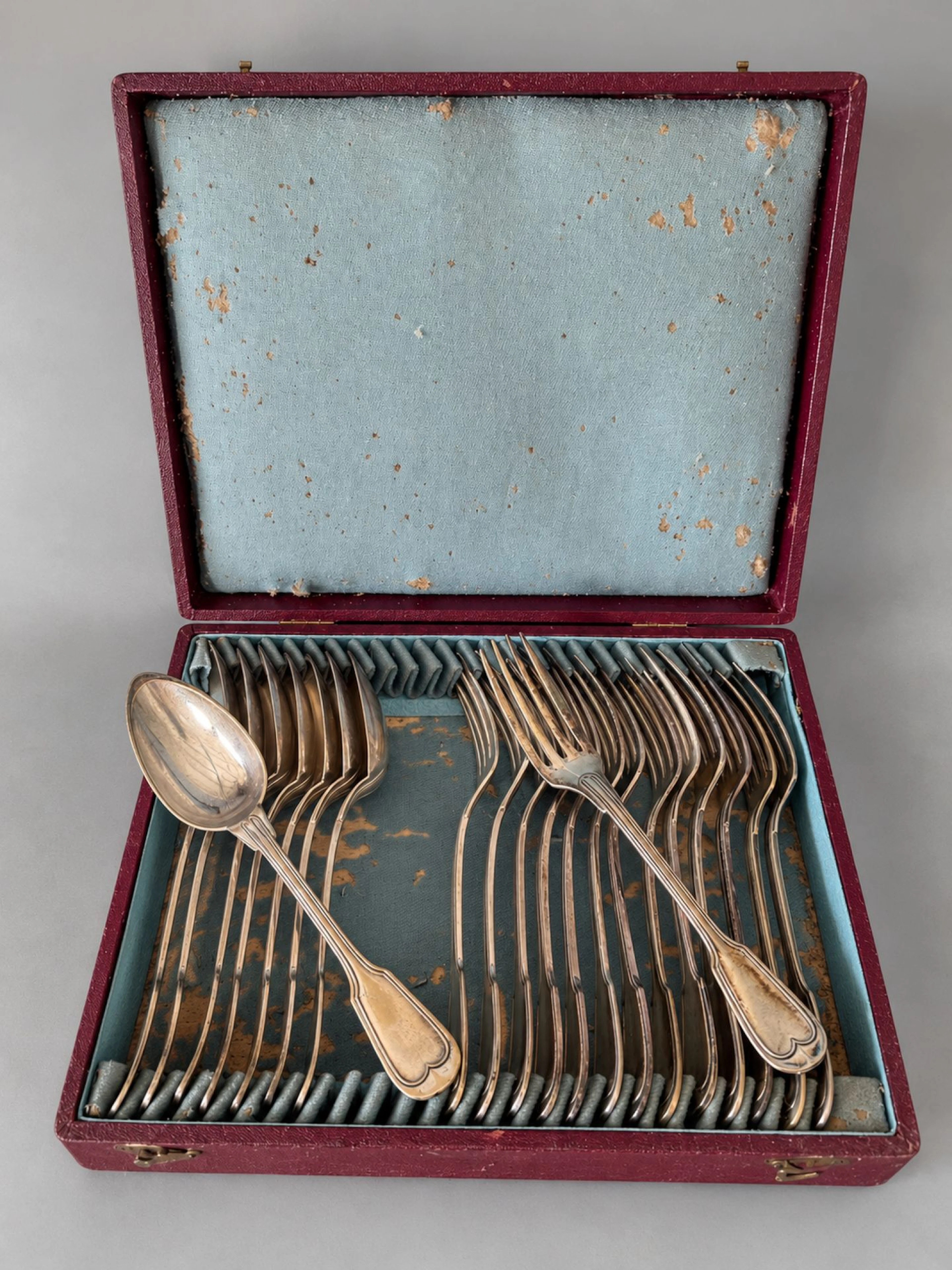 Set consisting of 14 silver-plated dessert forks and 8 silve - Lot 187