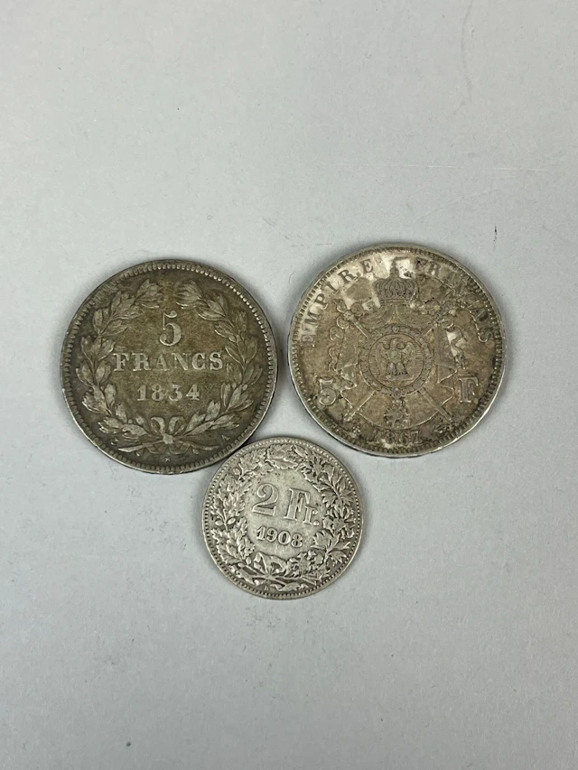 Set of 3 Silver Coins. - Lot 102