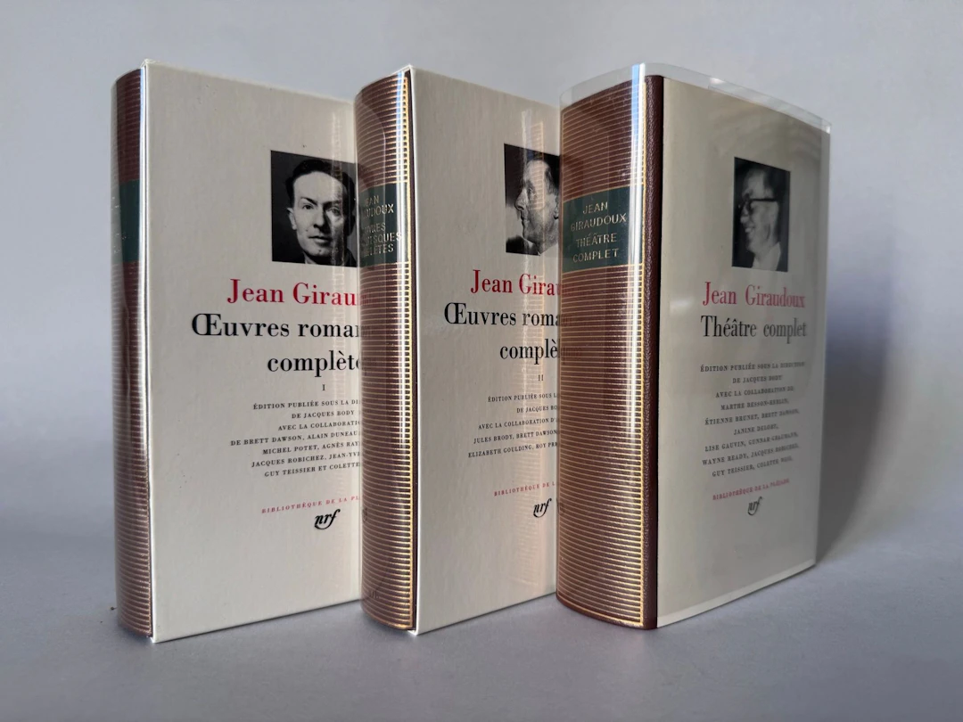 LA PLÉIADE LIBRARY. Set of 3 volumes. - Lot 112